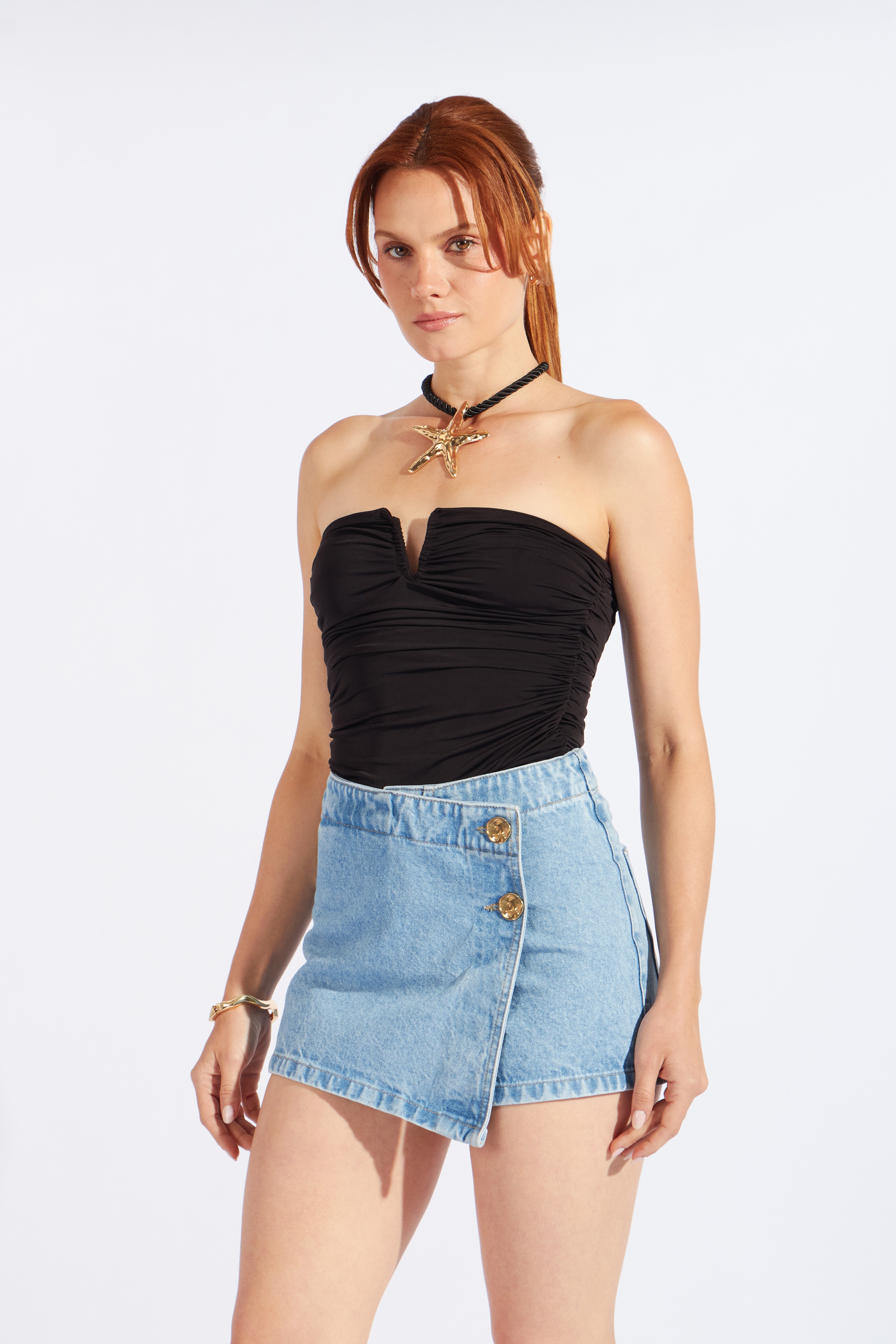 Top Strapless Escote V - Negro