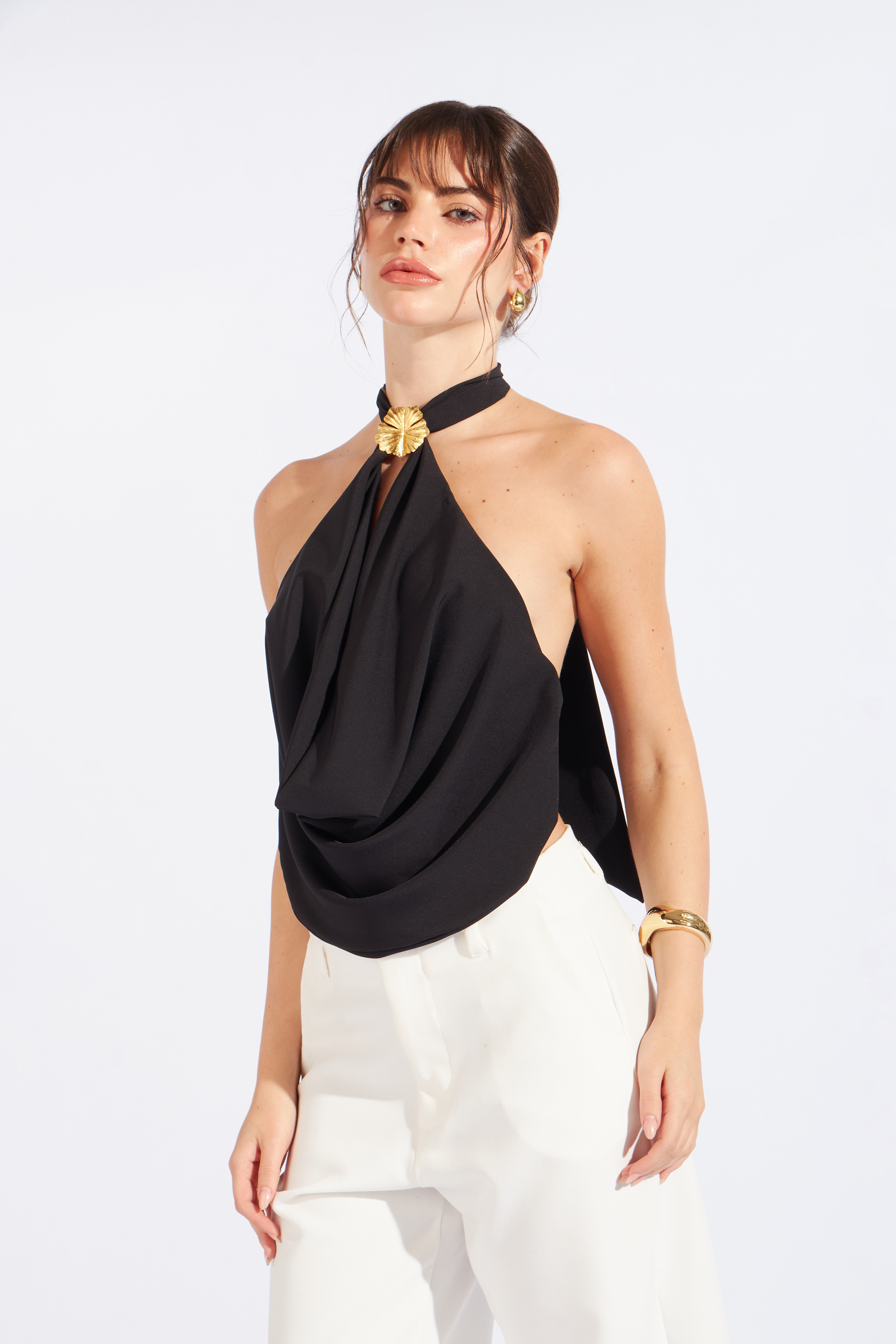 Top Drapeado Regulable con Adorno - Negro