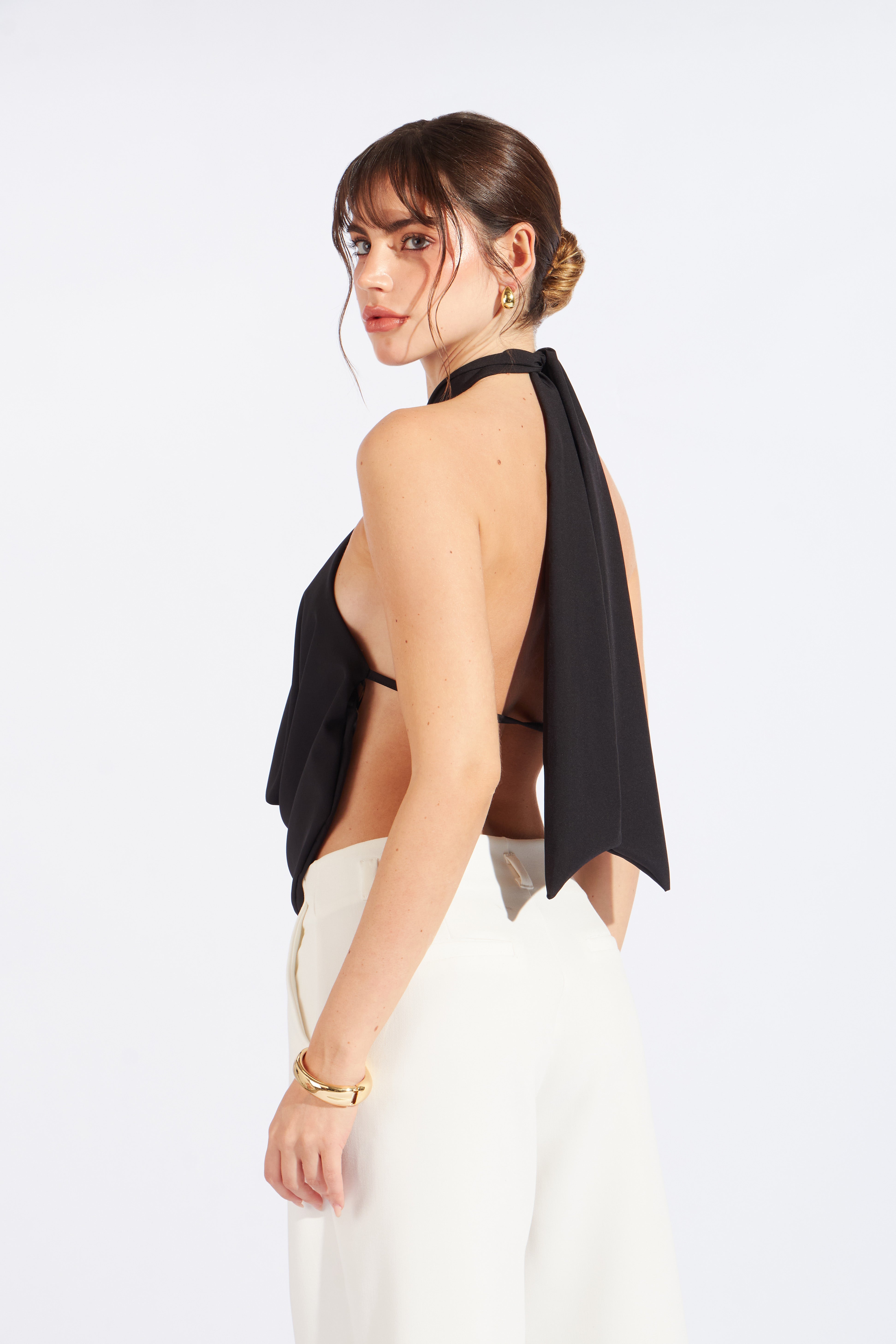 Top Drapeado Regulable con Adorno - Negro