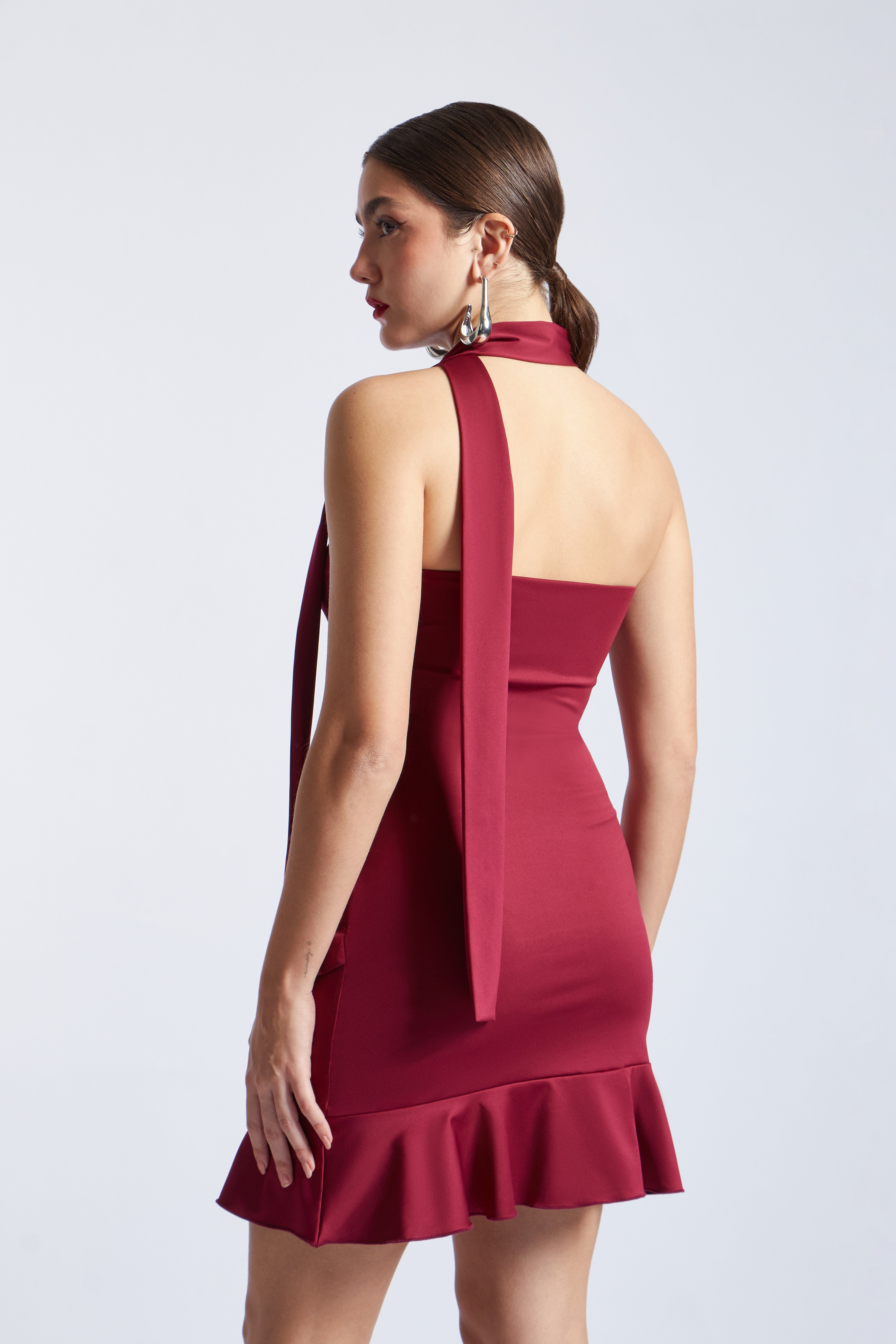 Vestido Strapless con Volantes - Vino