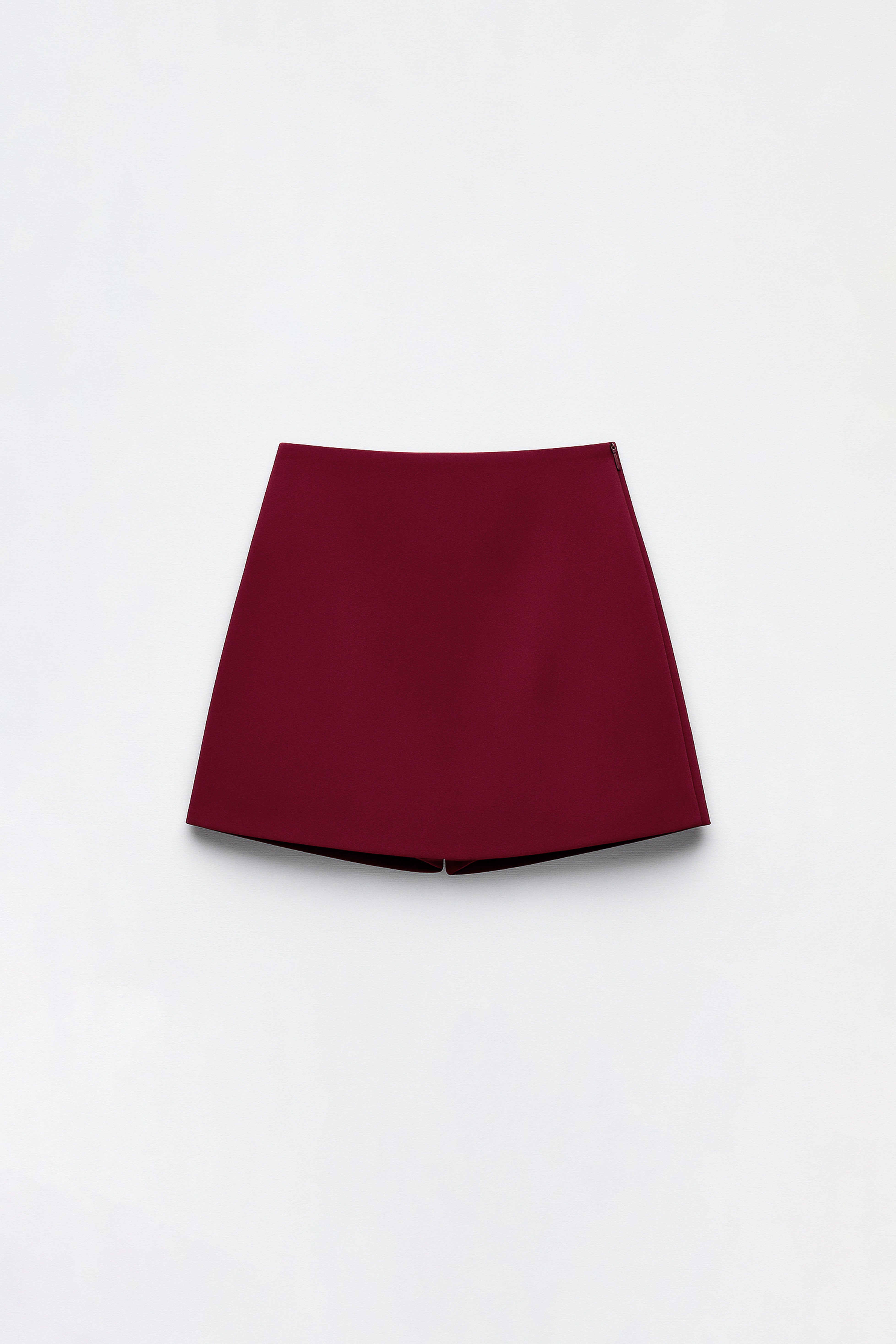 Falda Short Básica Pinzada - Vino