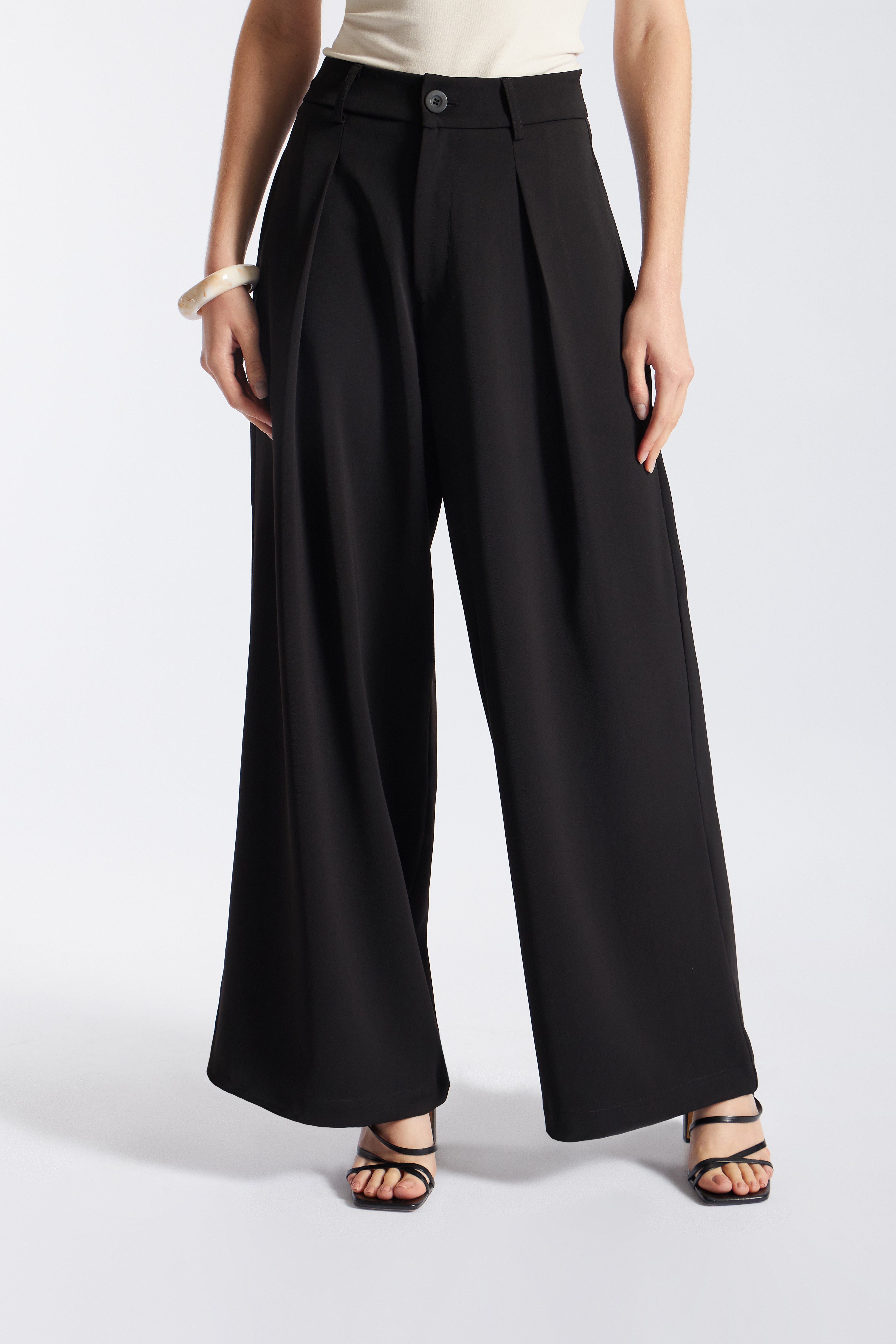 Pantalón Tailored Ancho Pliegues - Negro