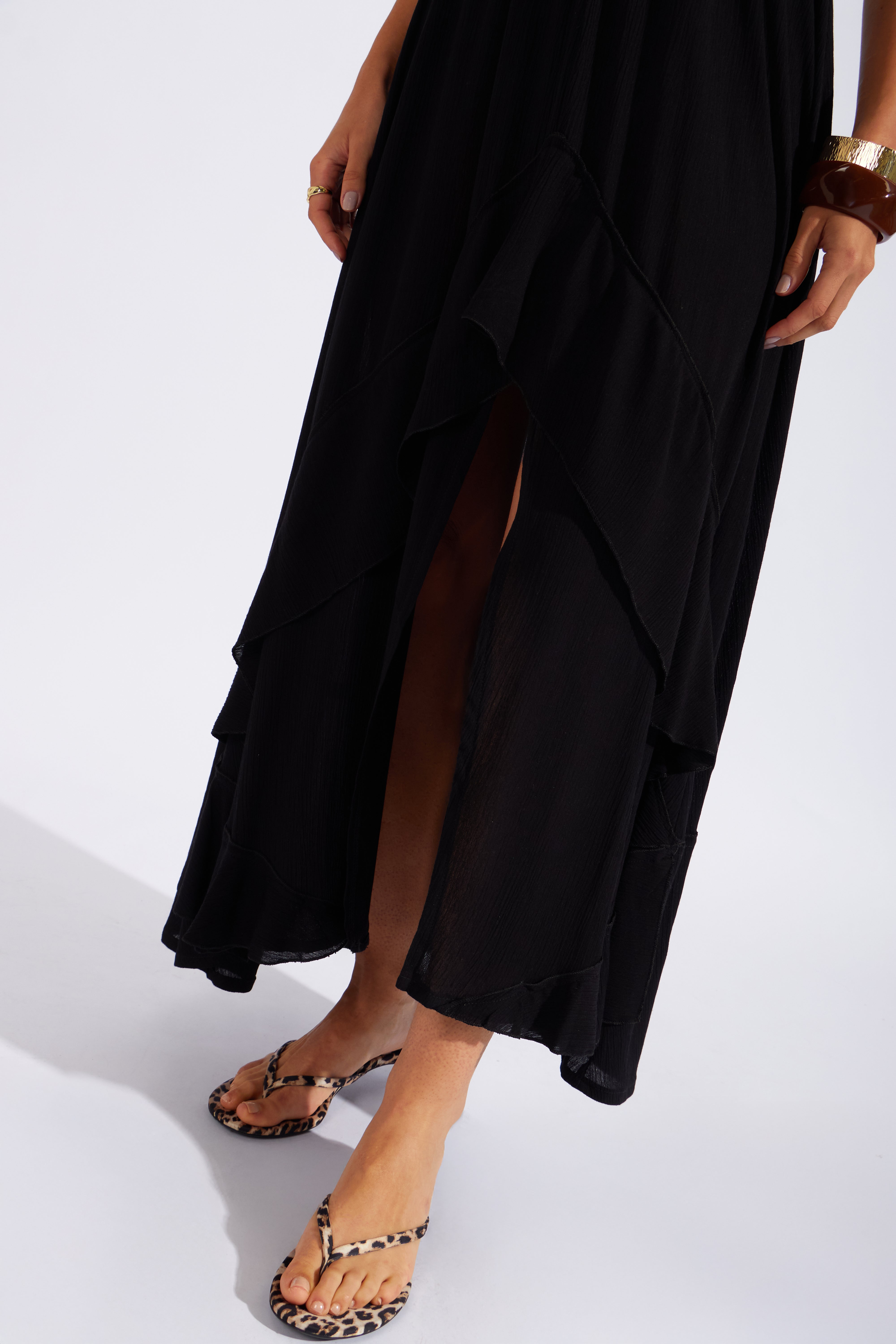 Vestido Midi Volantes - Negro