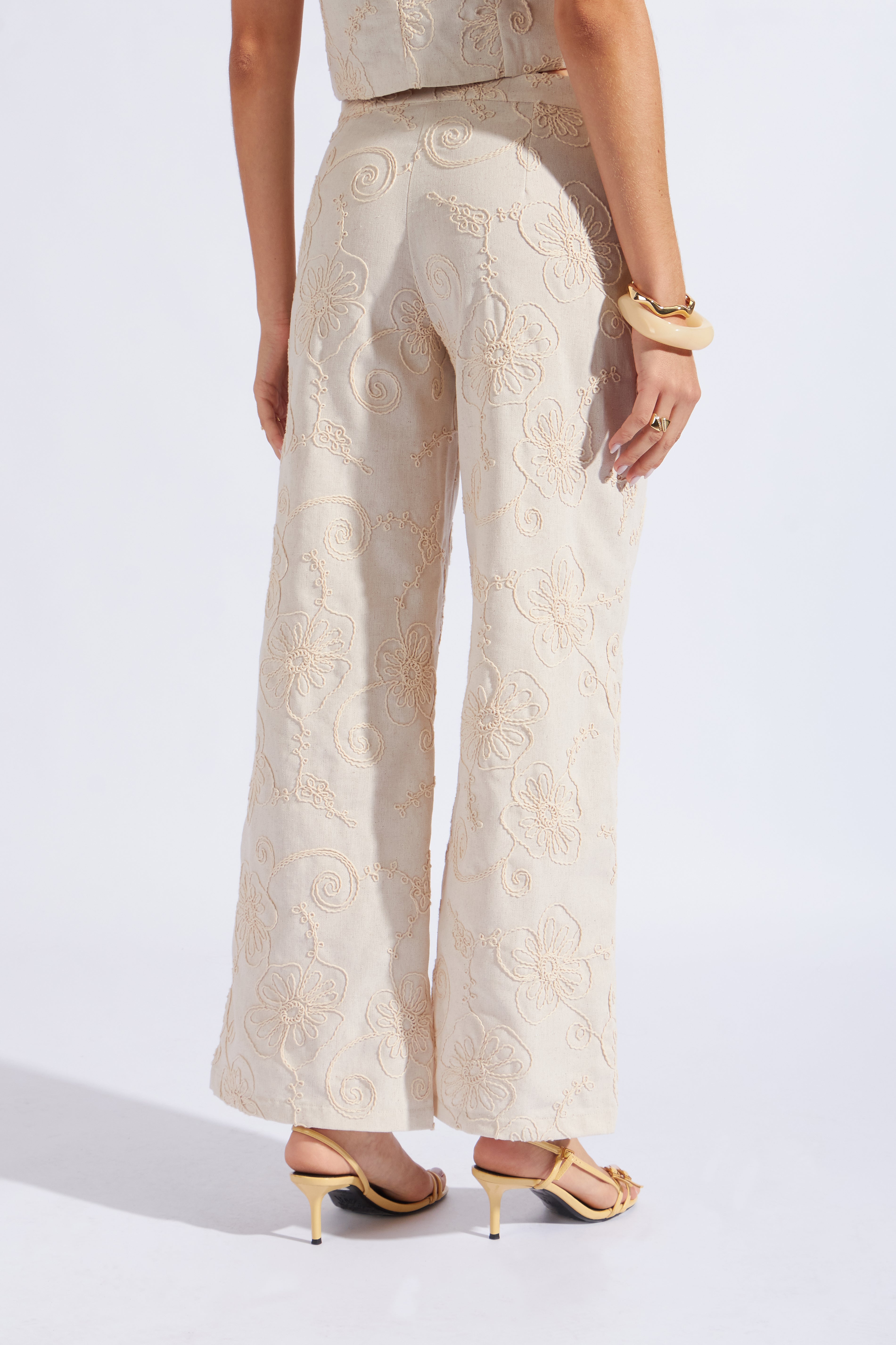 Pantalón Bordado Straight - Natural