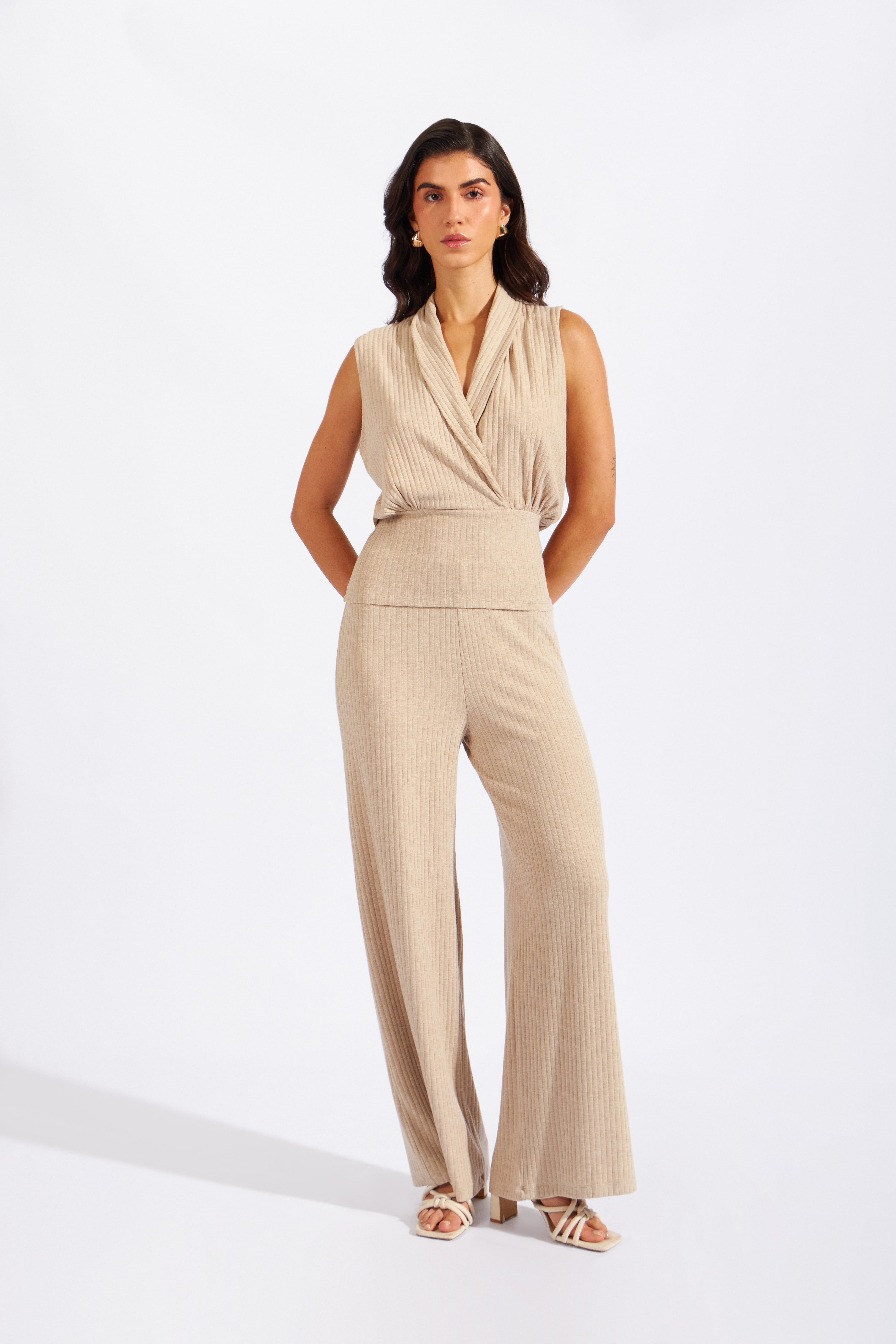 Top Escote Solapa - Arena