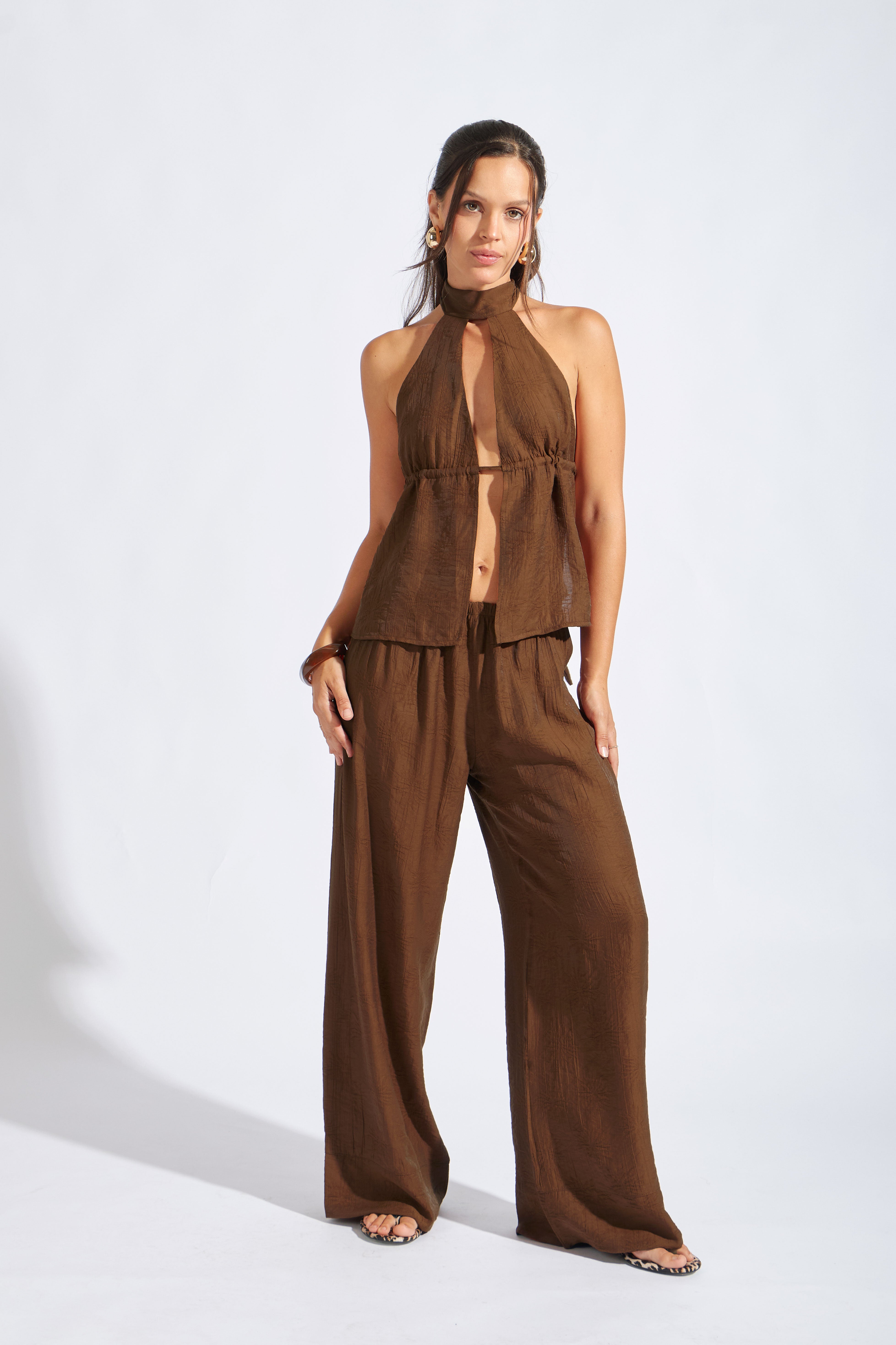 Top Textura Cuello Halter - Cholocate