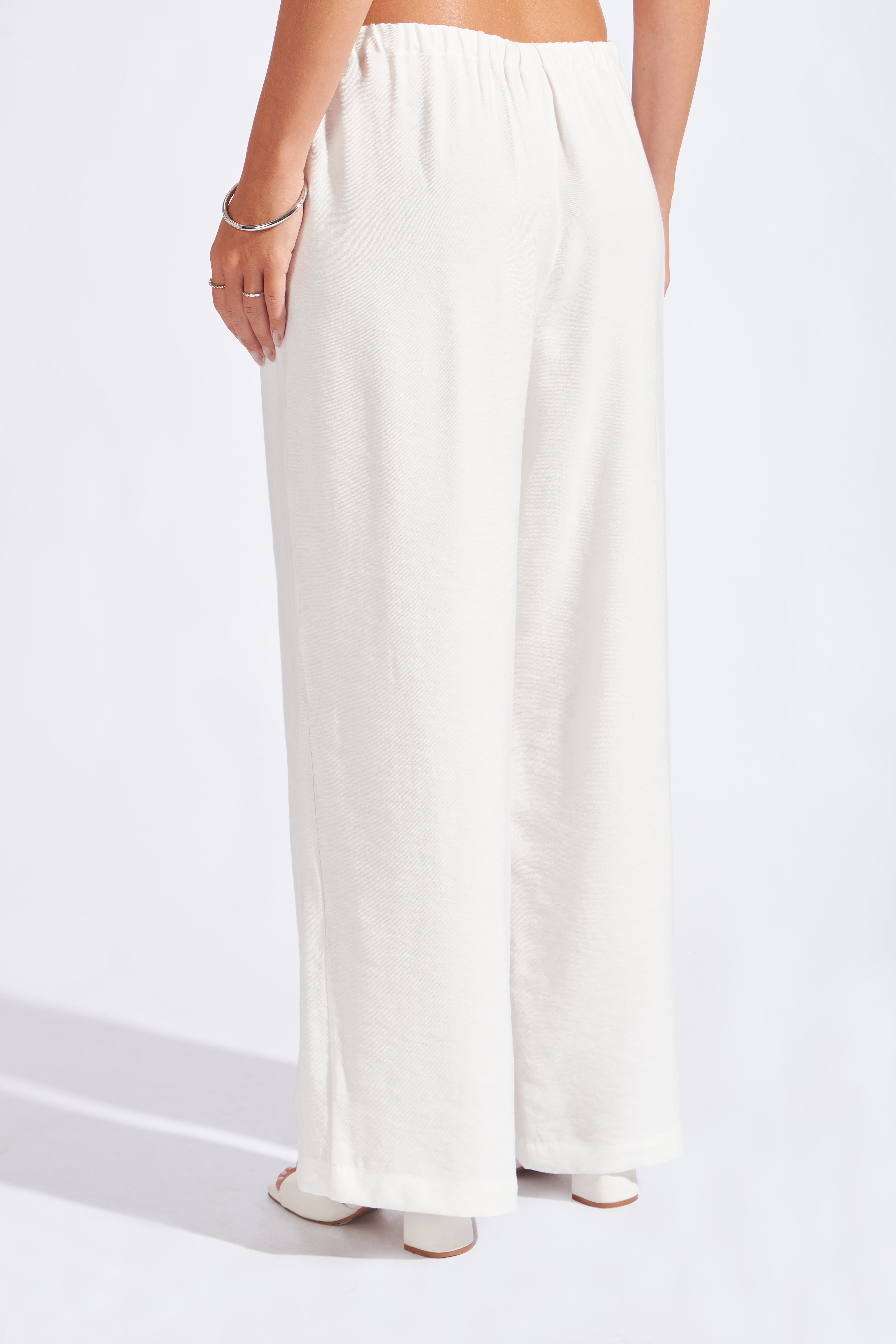 Pantalón Recto Pliegues - Perla