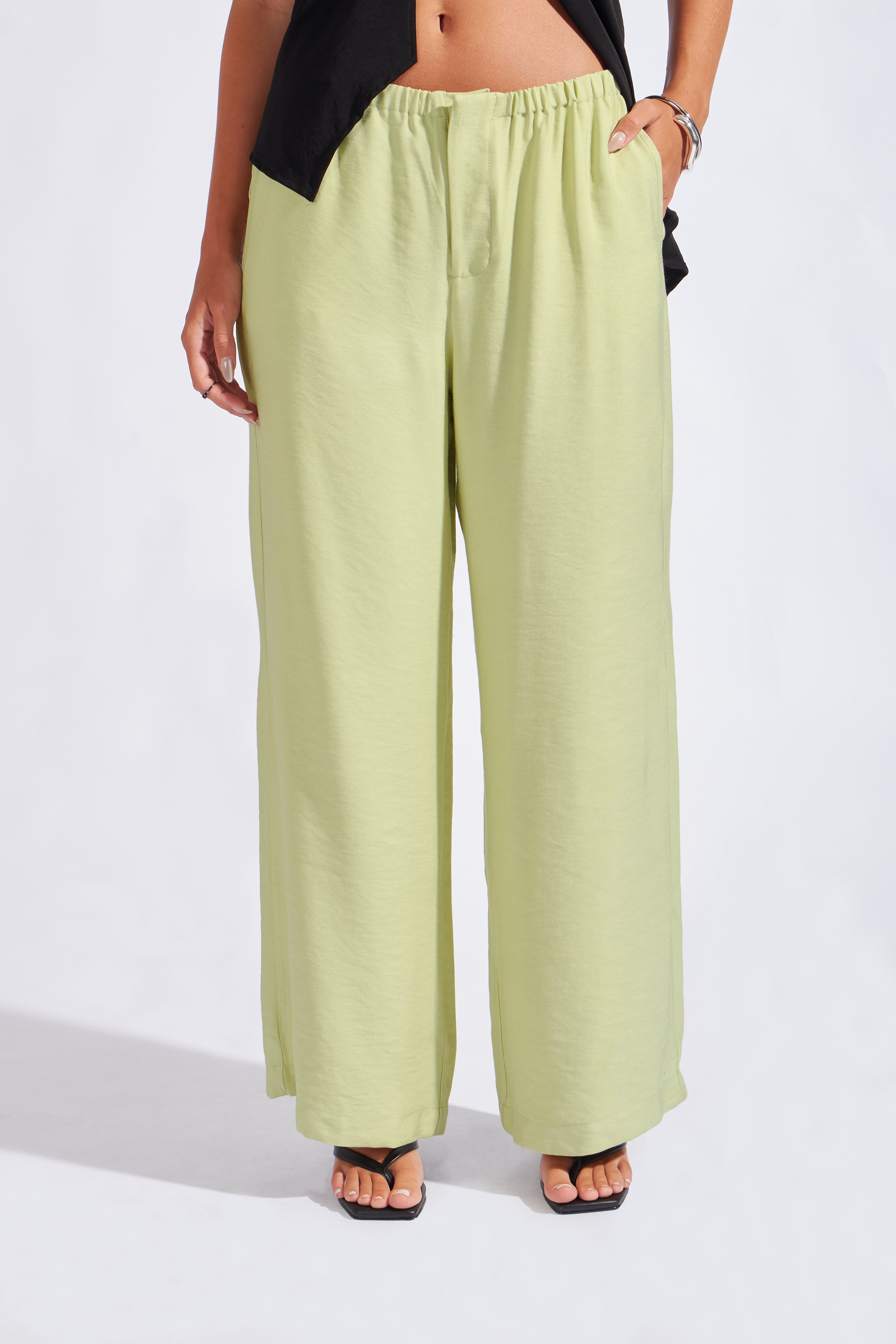 Pantalón Recto Pliegues - Aloe