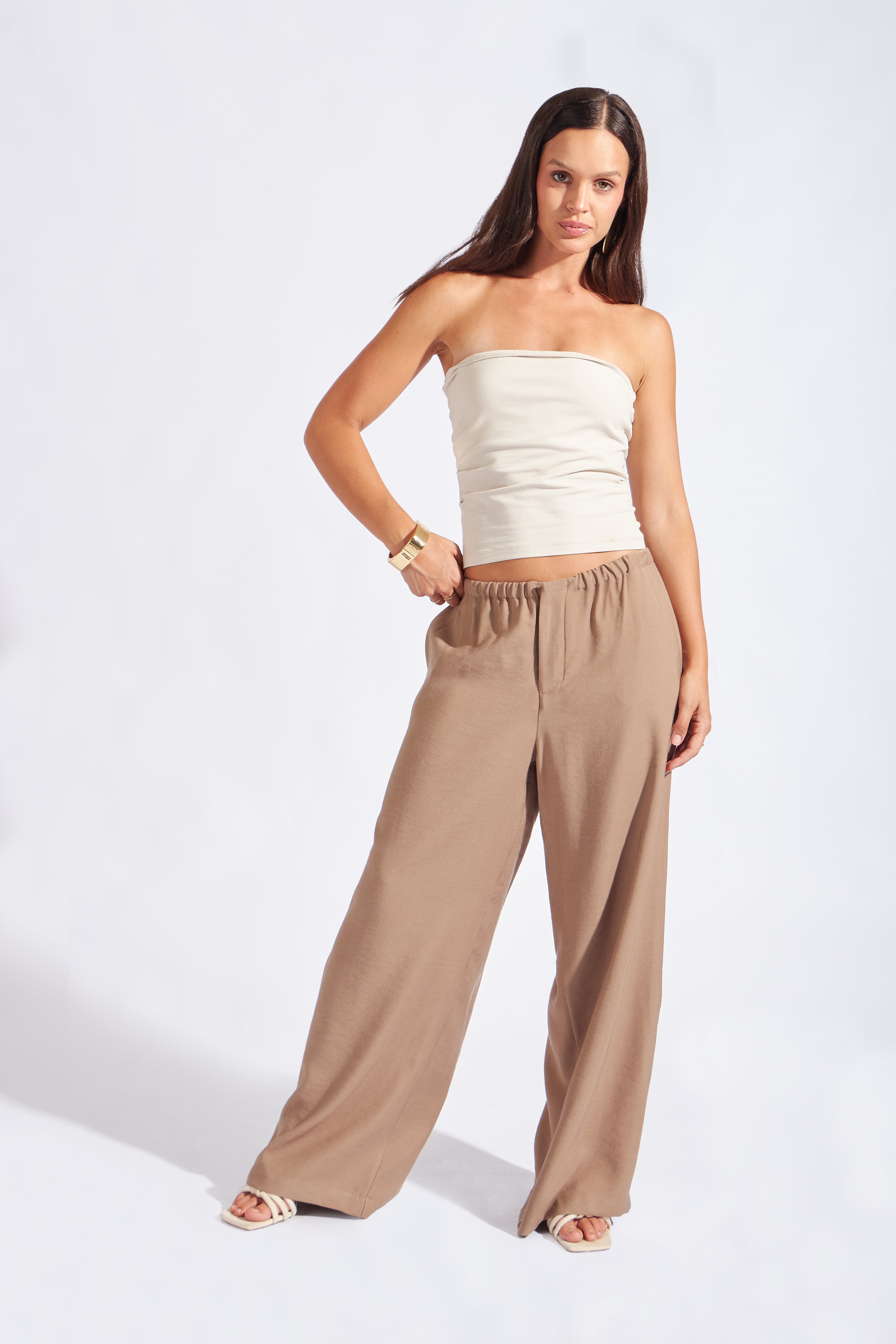 Pantalón Recto Pliegues - Kakhi