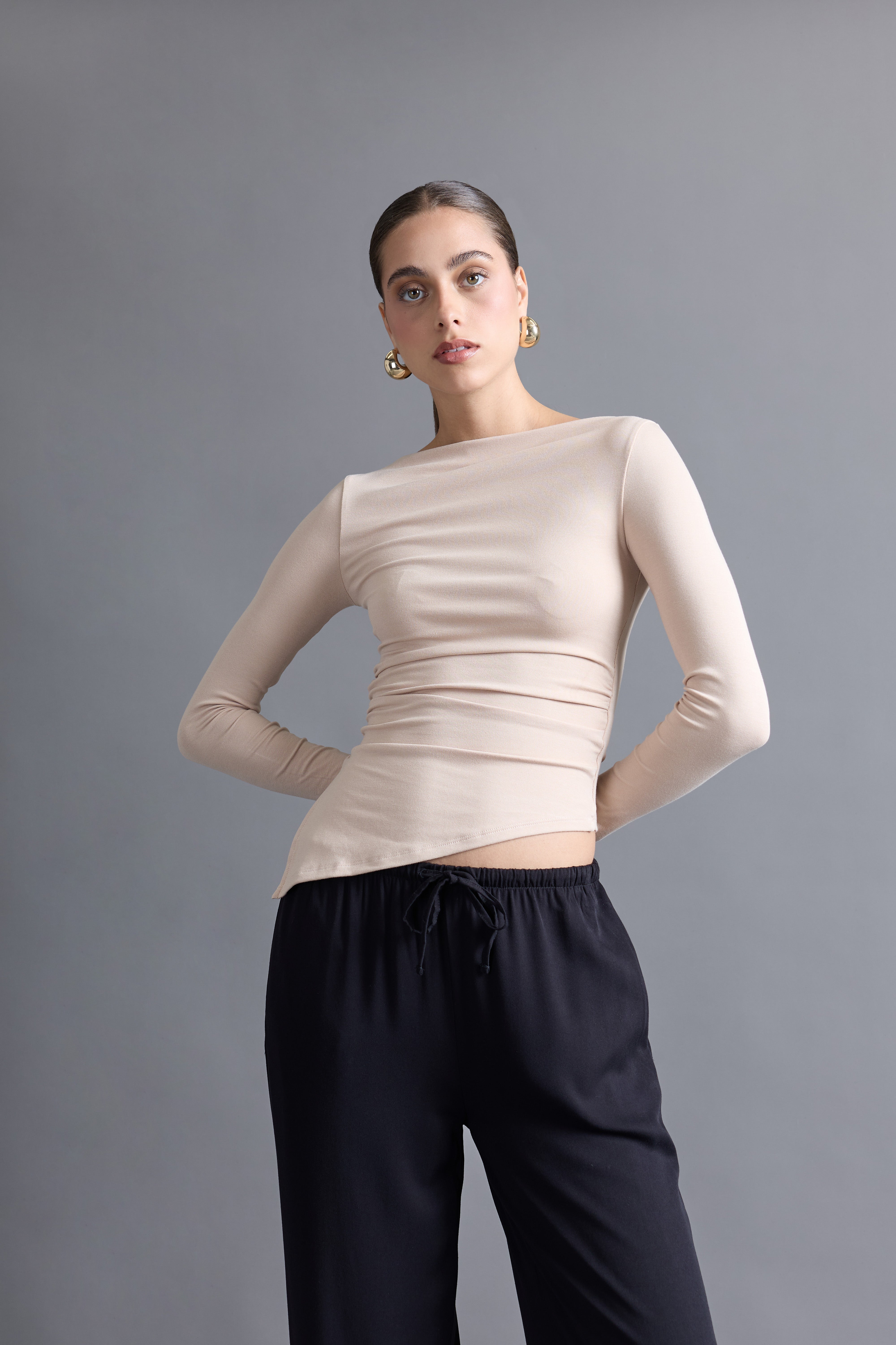 Top Barco Asimétrico - Beige