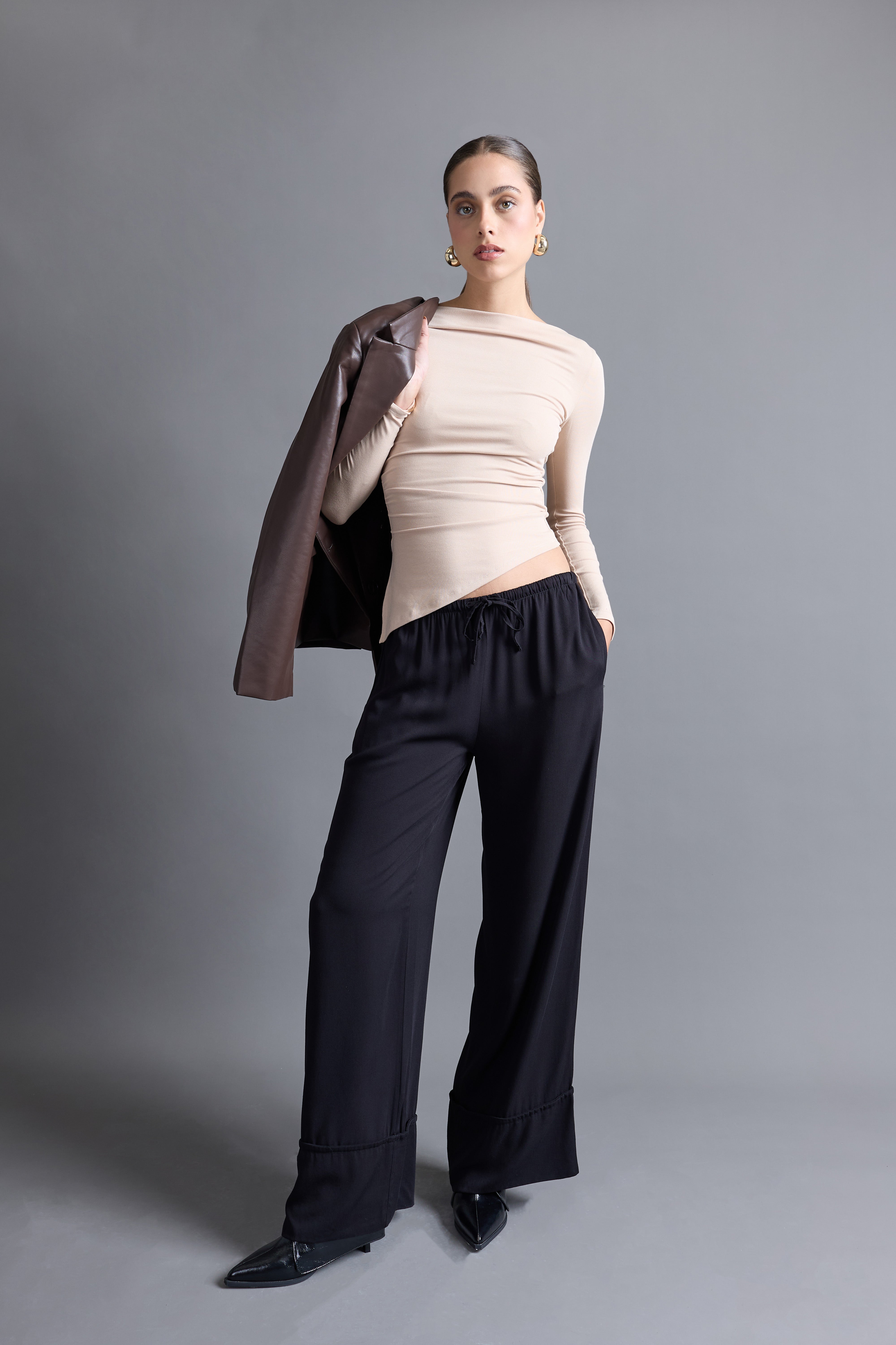 Top Barco Asimétrico - Beige