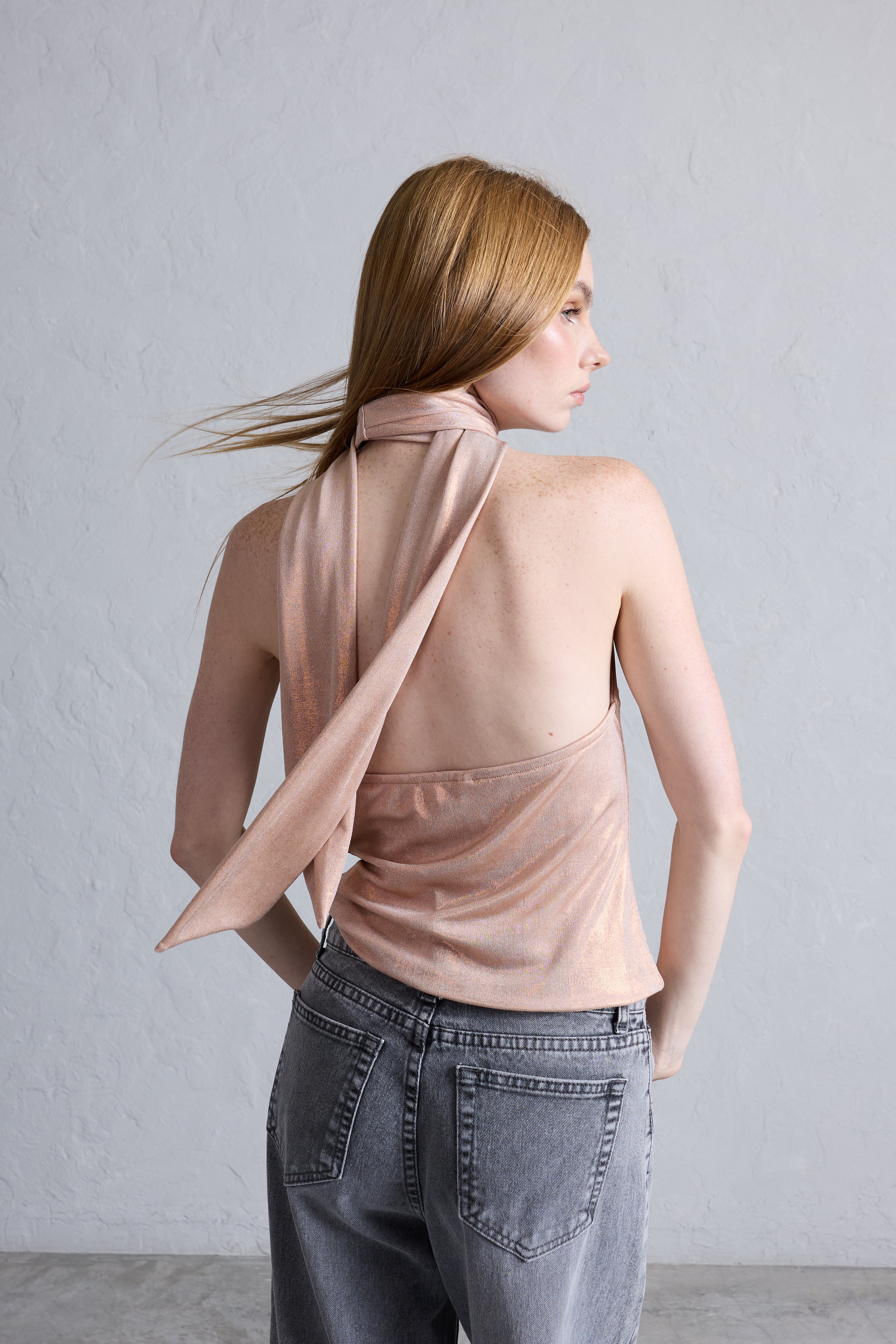 Top Cuello Holgado Fular - Beige