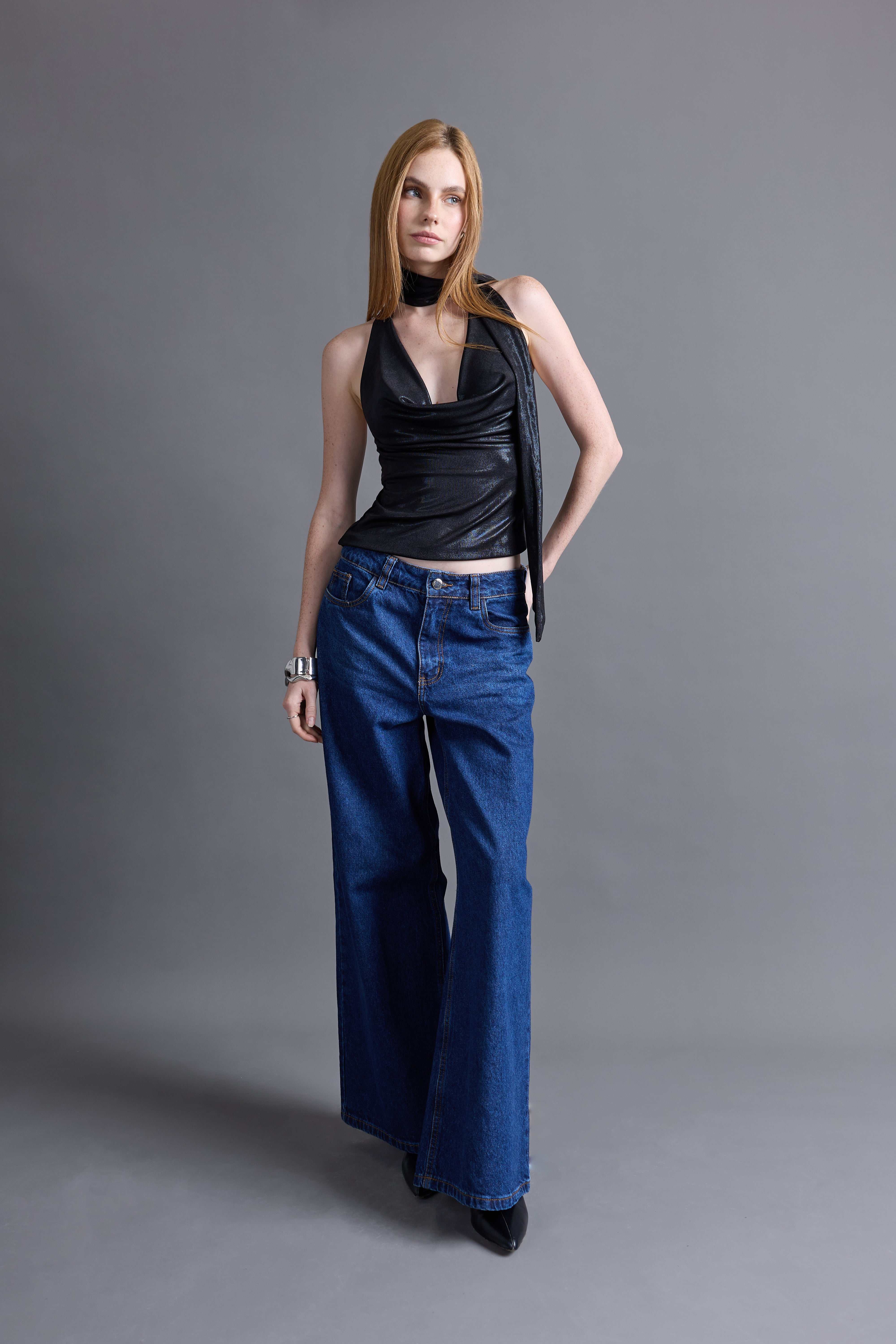 Top Cuello Holgado Fular - Negro