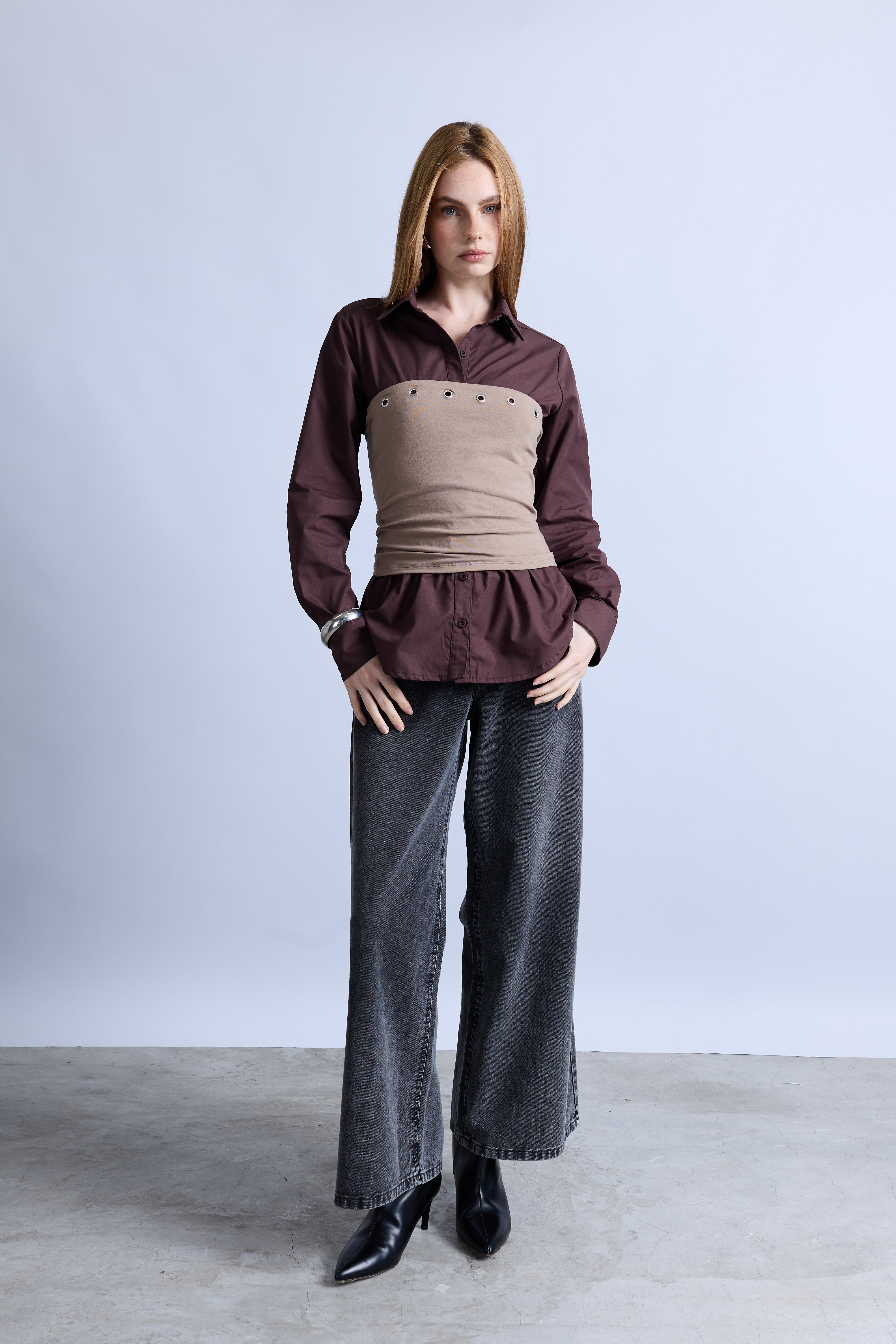 Top Strapless Ojalillos - Marrón