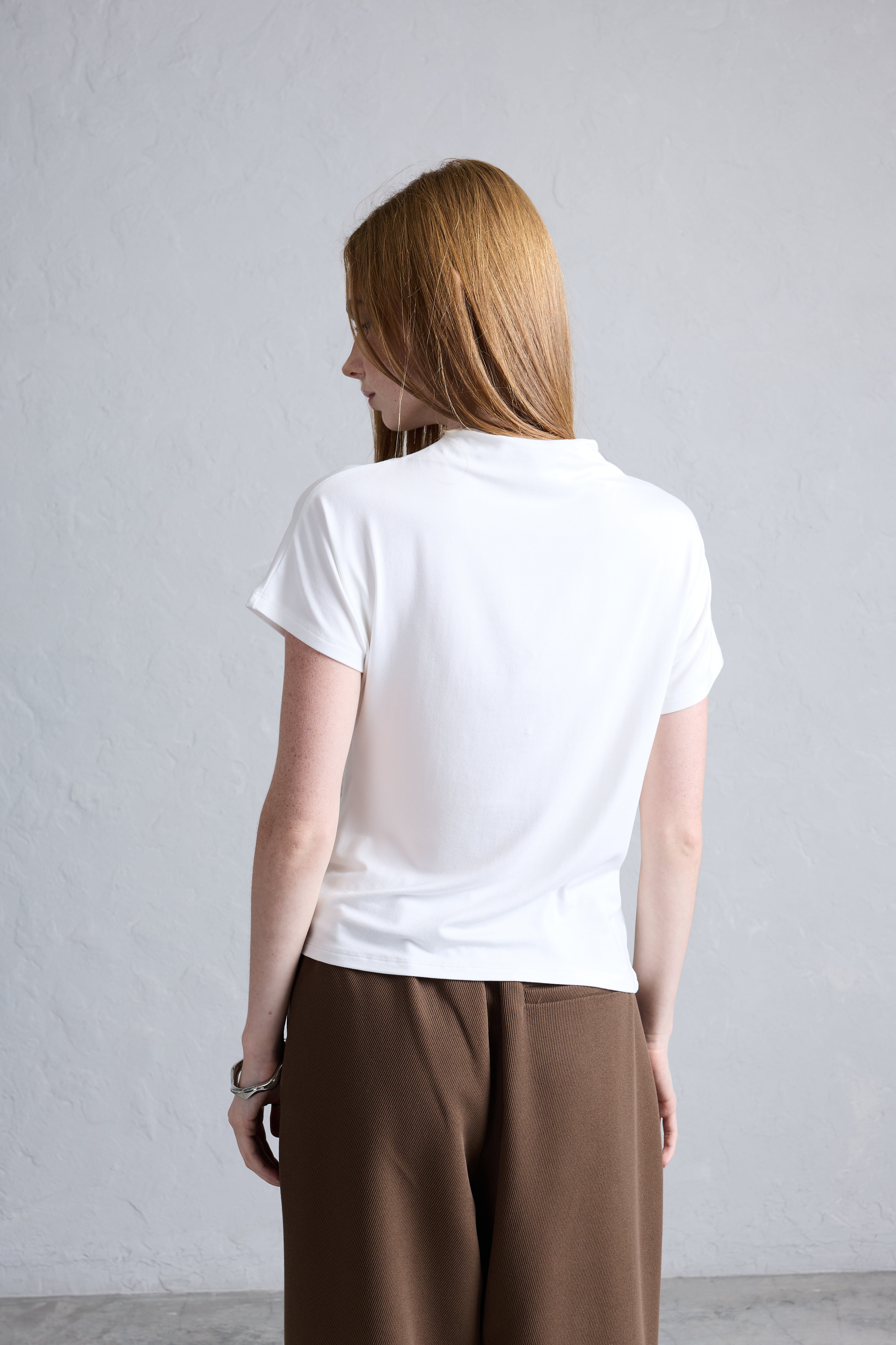 Top Drapeado Cuello Medio - Hueso