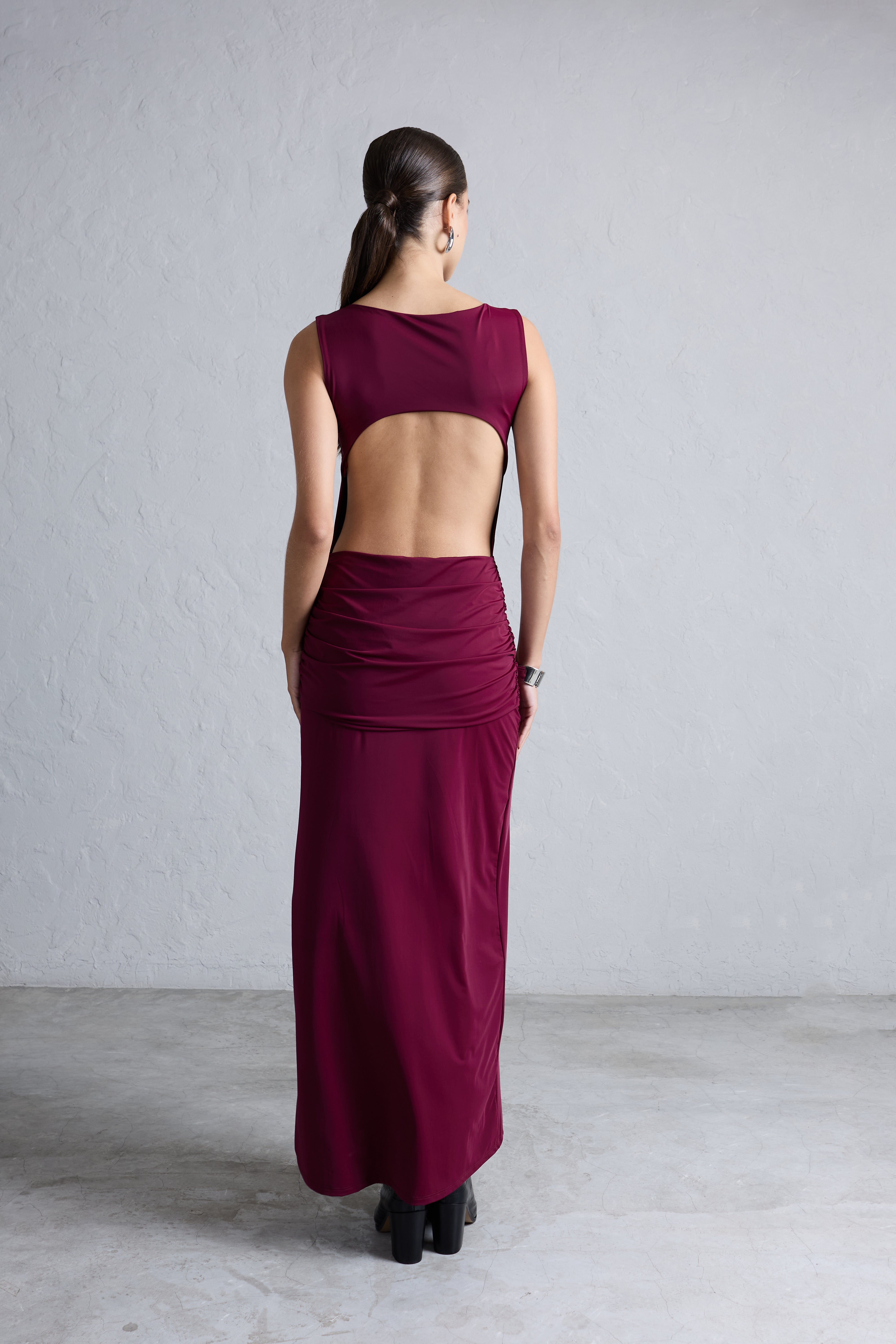 Vestido Drapeado con Caída - Burgundy
