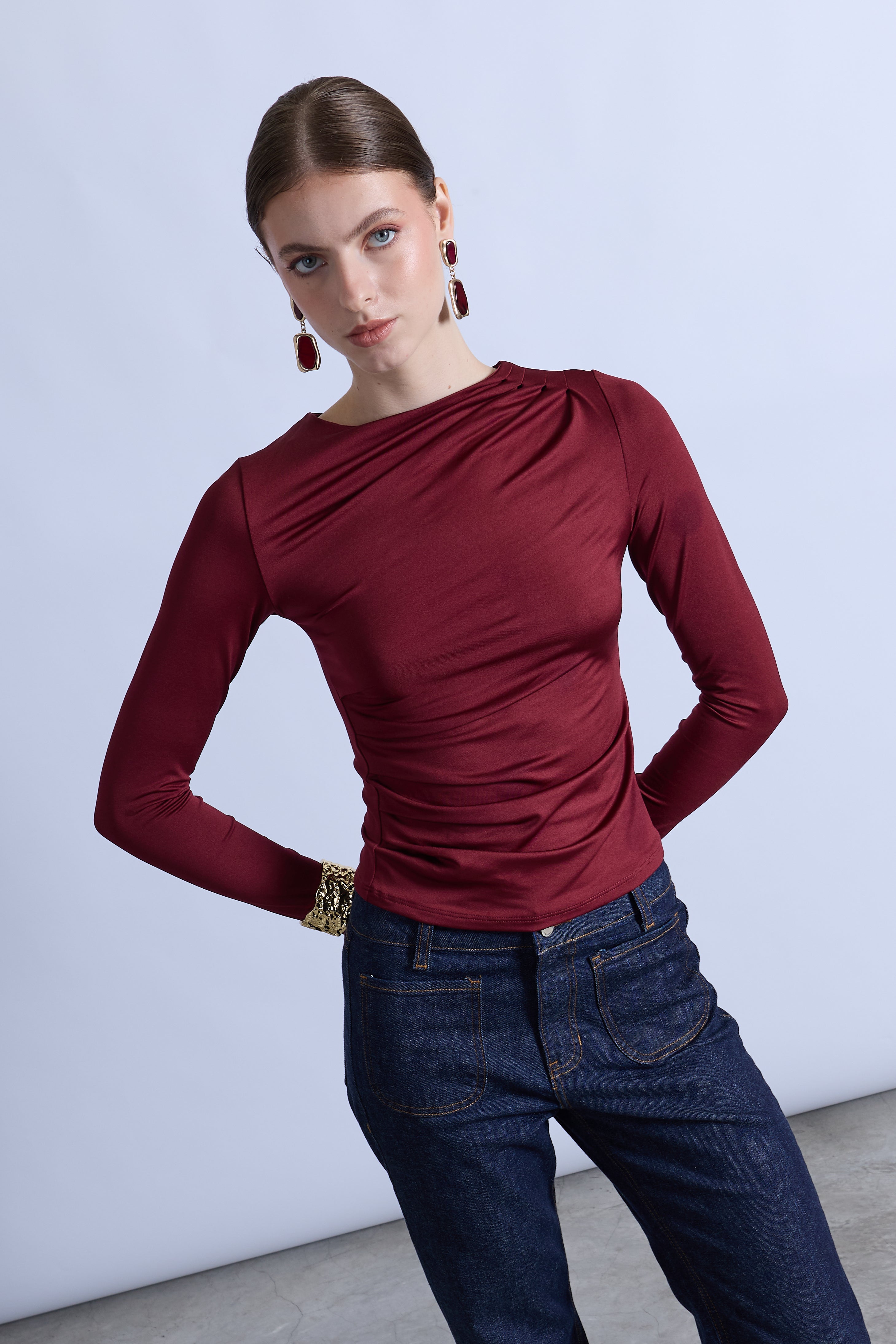 Top Drapeado Cuello Alto - Vino