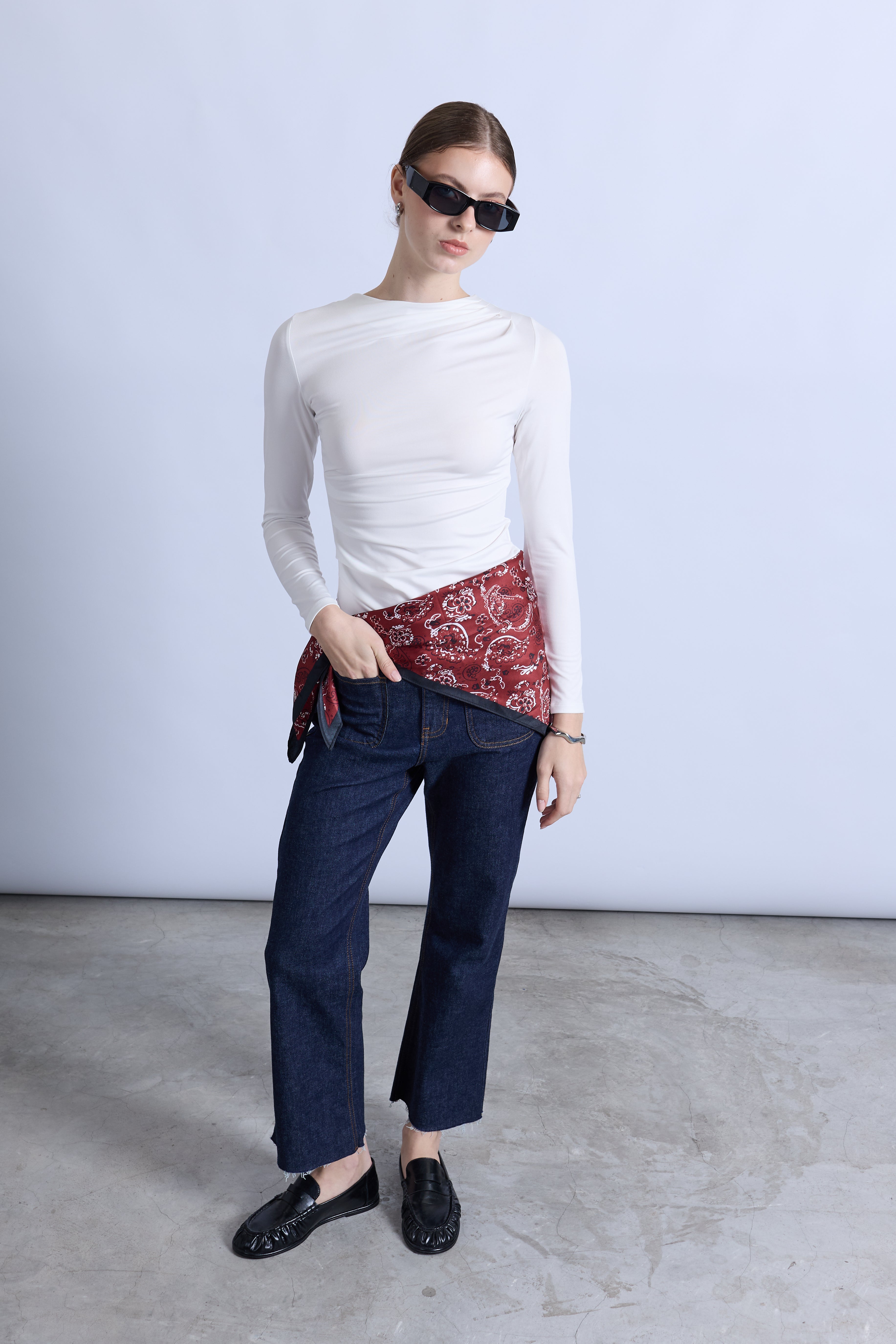 Top Drapeado Cuello Alto - Perla