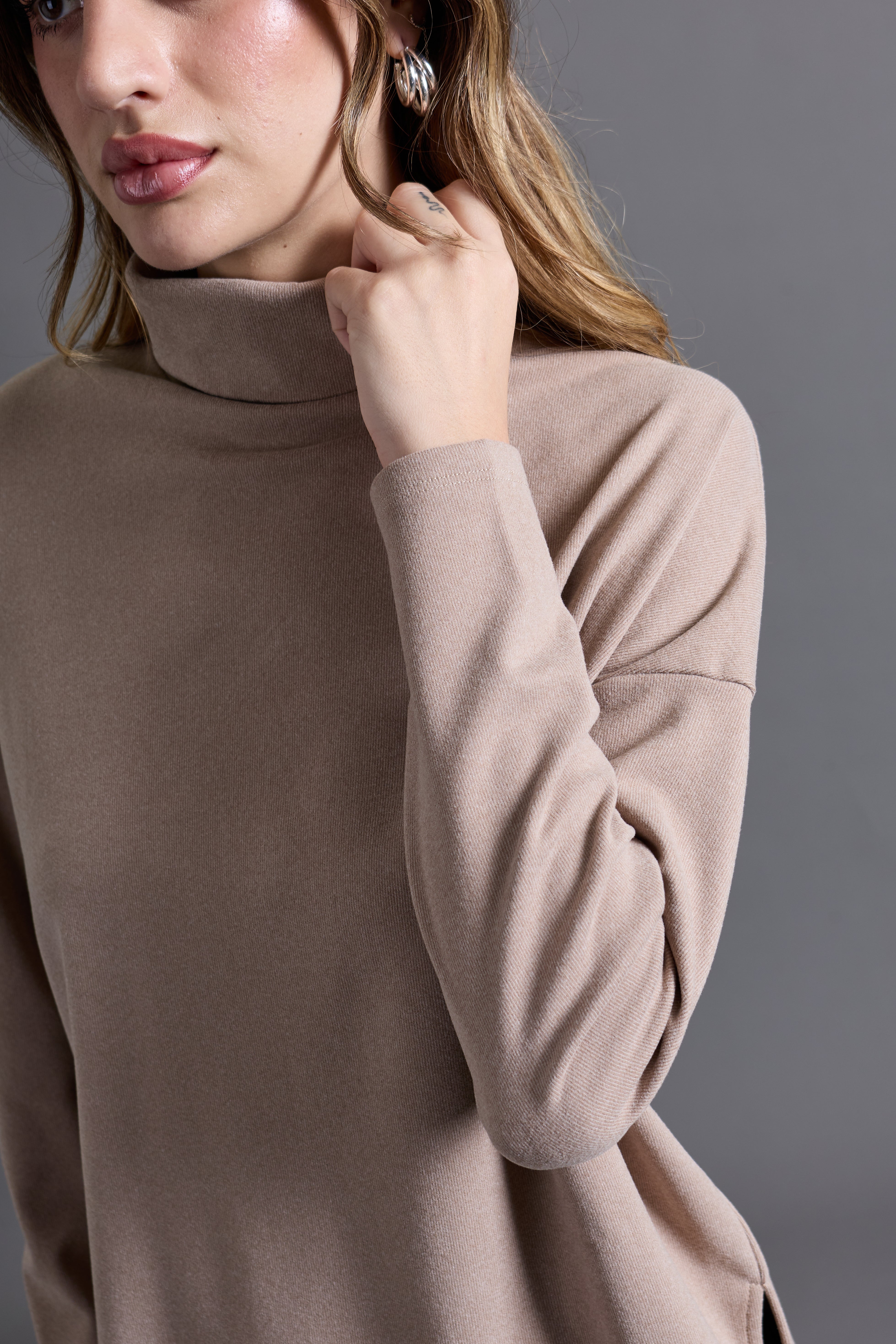 Sweater Cuello Alto - Arena