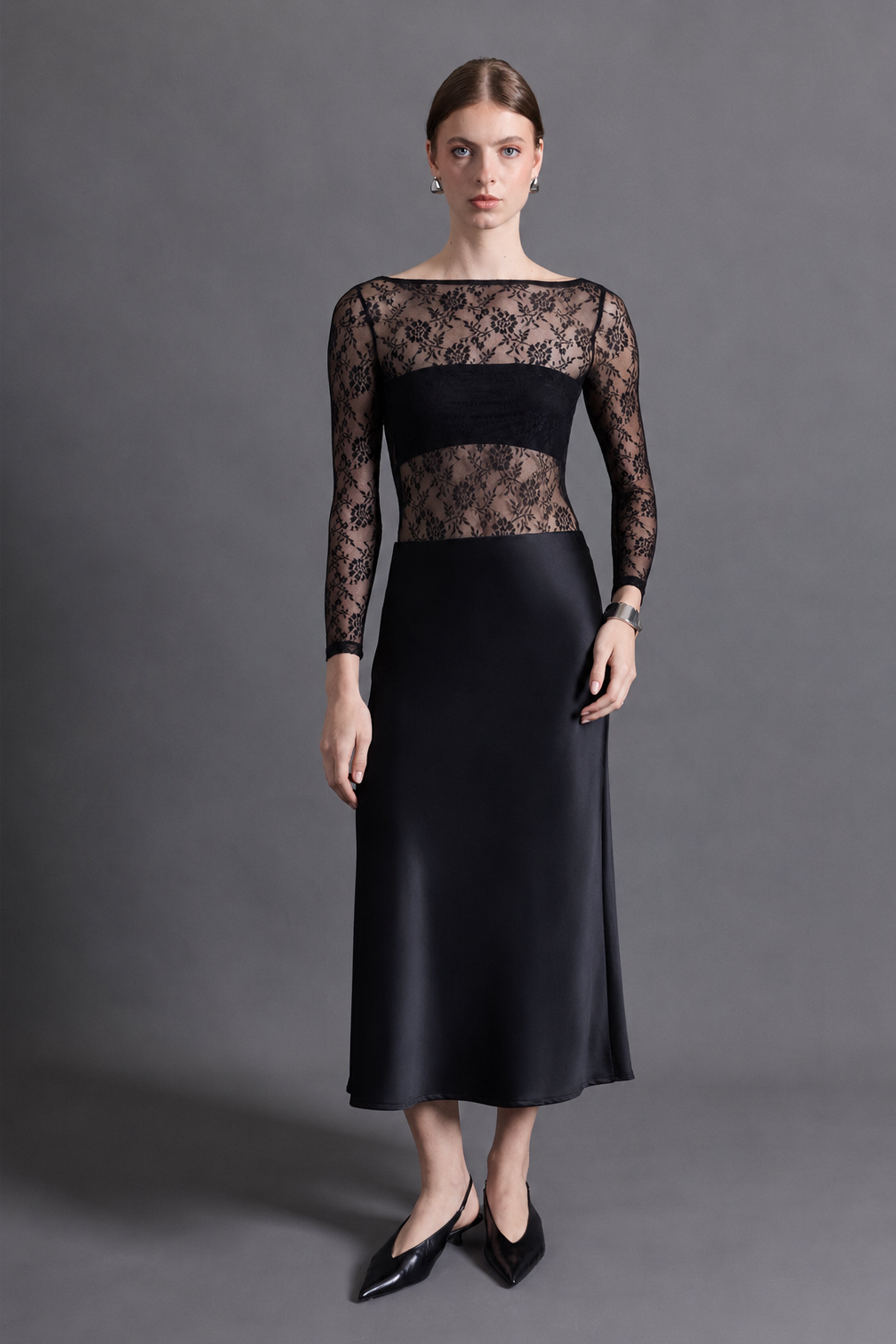 Falda Midi Satinada - Negro