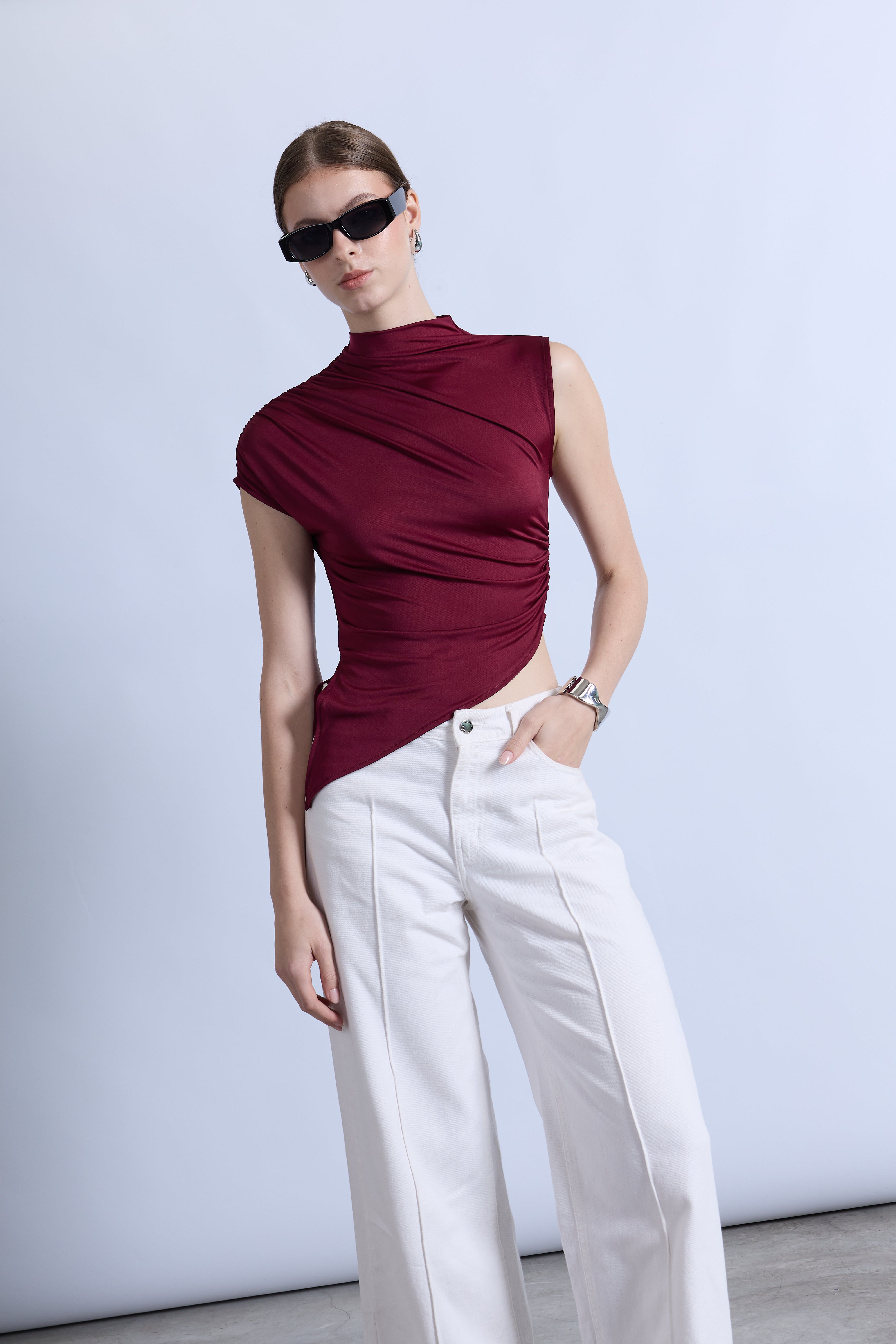 Top Drapeado Cuello Mock - Burgundy