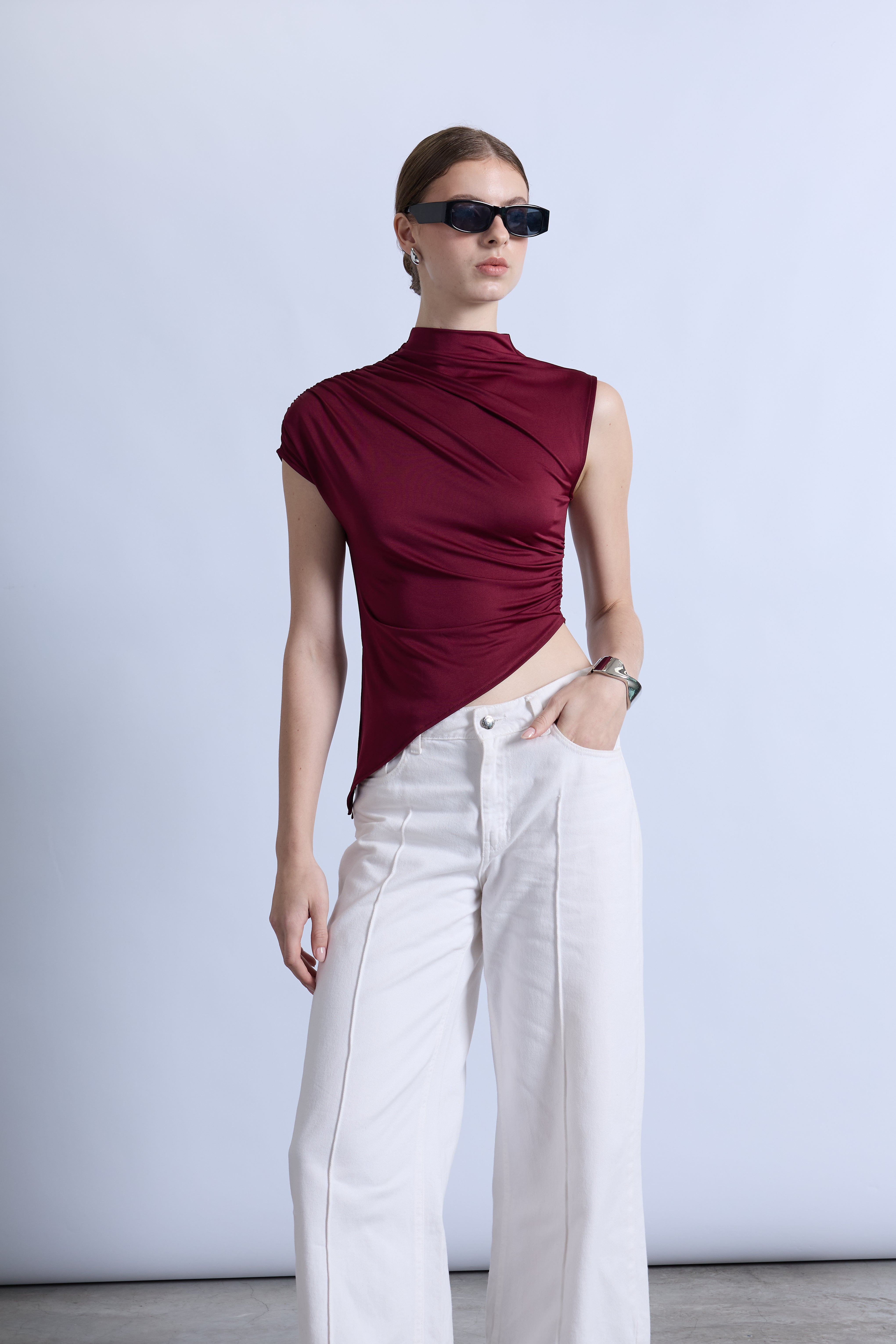 Top Drapeado Cuello Mock - Burgundy