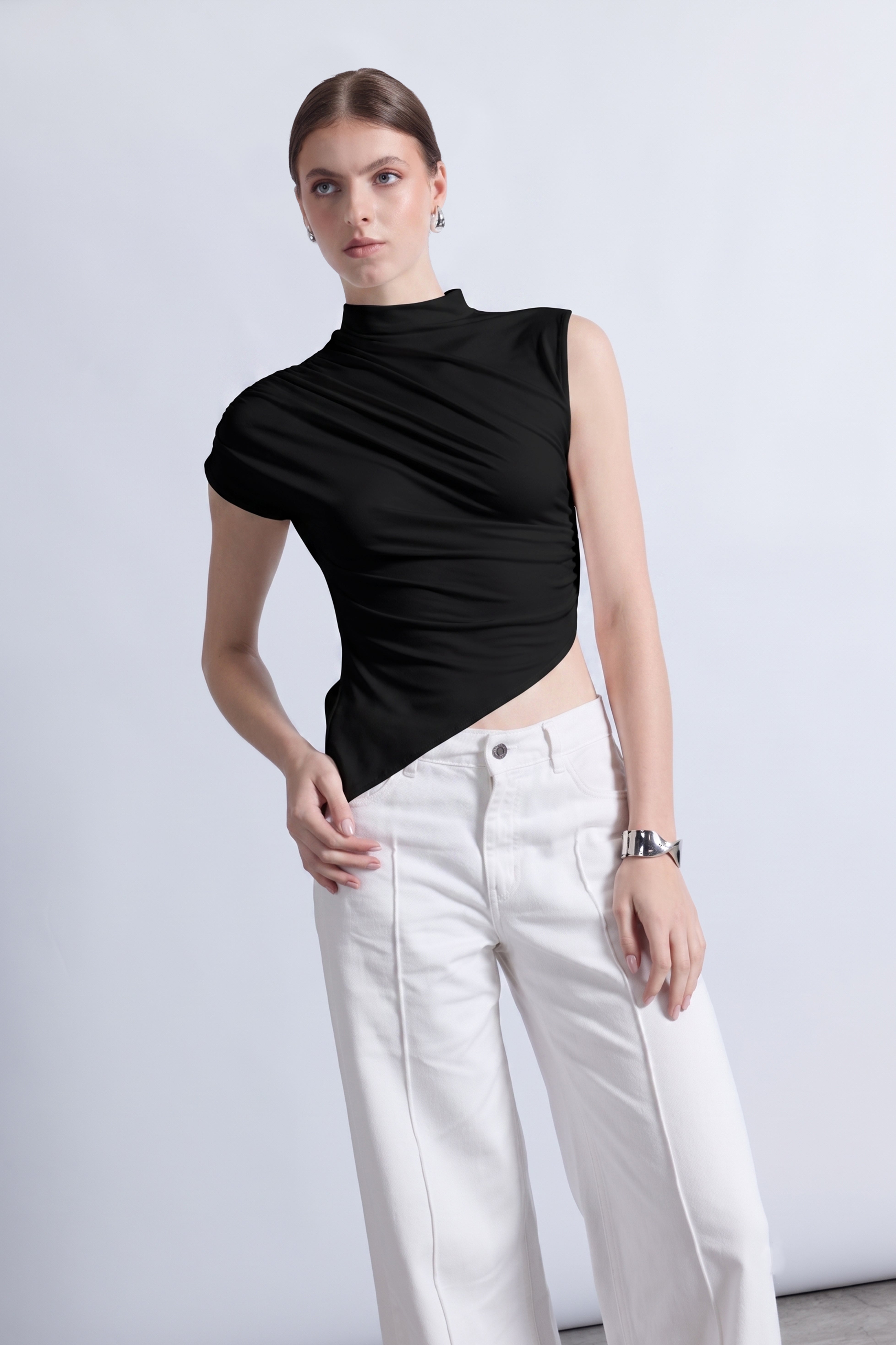 Top Drapeado Cuello Mock - Negro