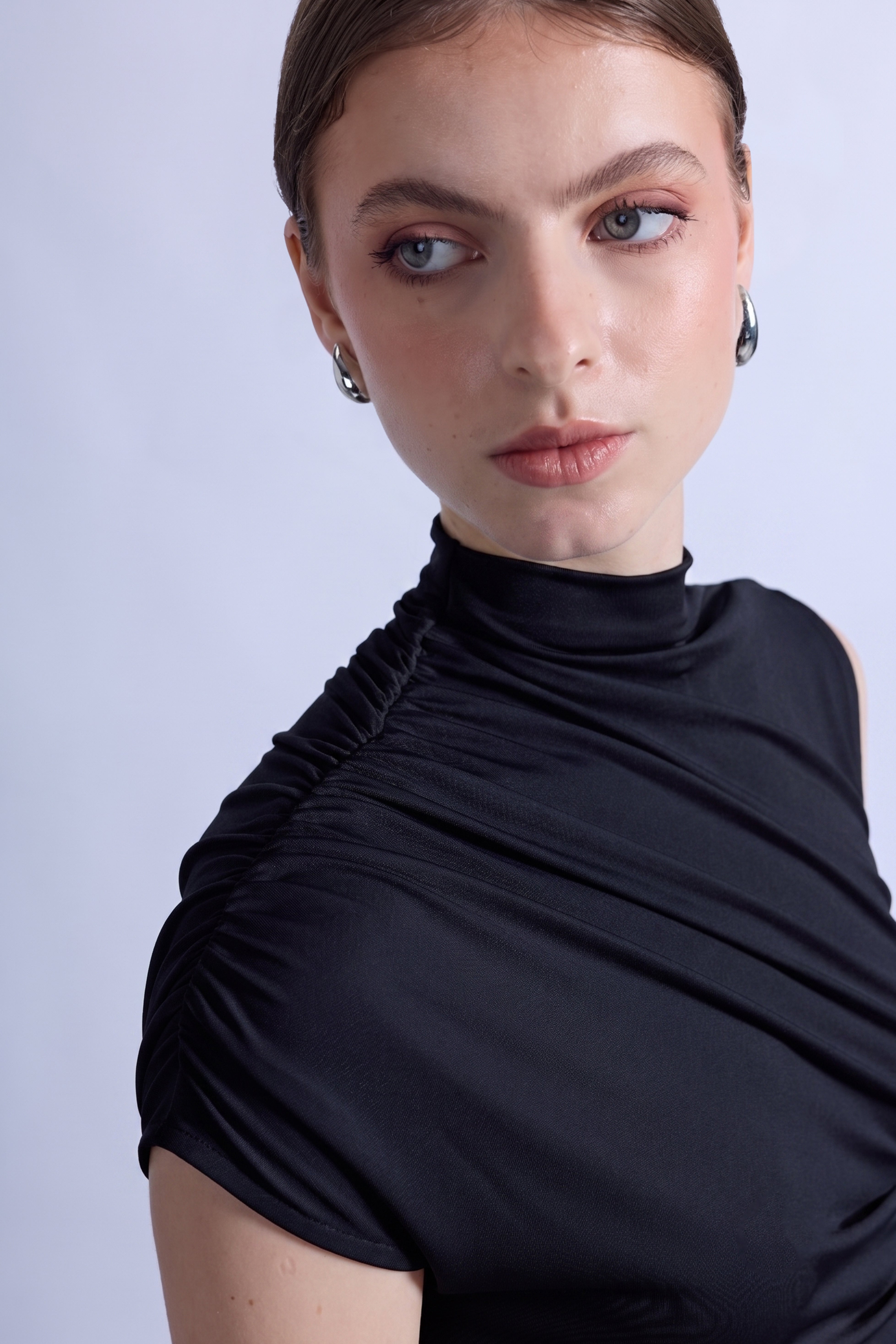 Top Drapeado Cuello Mock - Negro