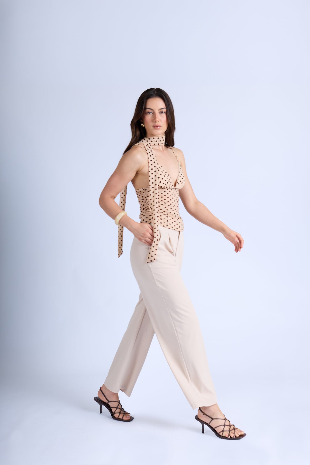 Top Lunares con Fular - Beige
