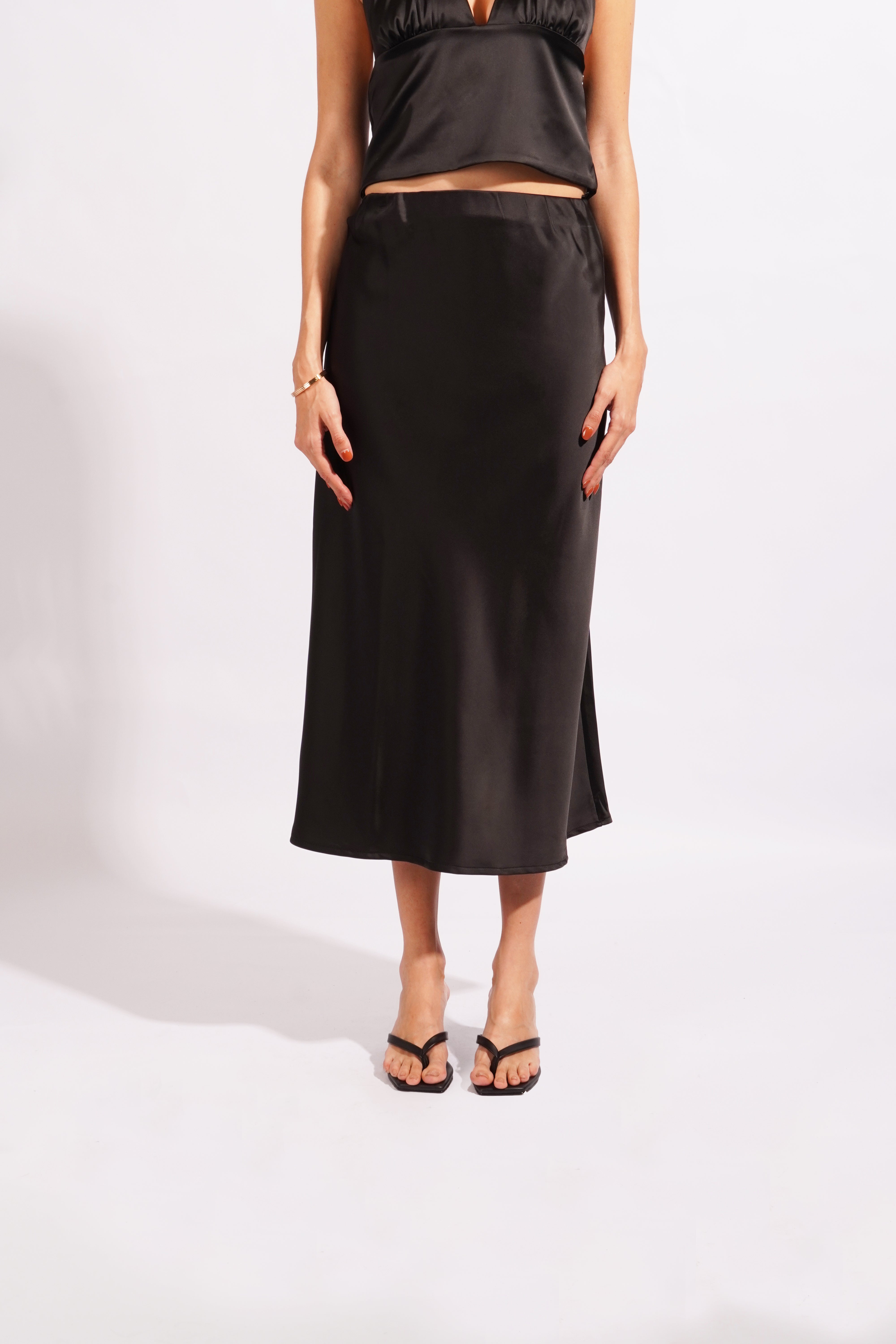 Falda Satinada Fluida - Negro