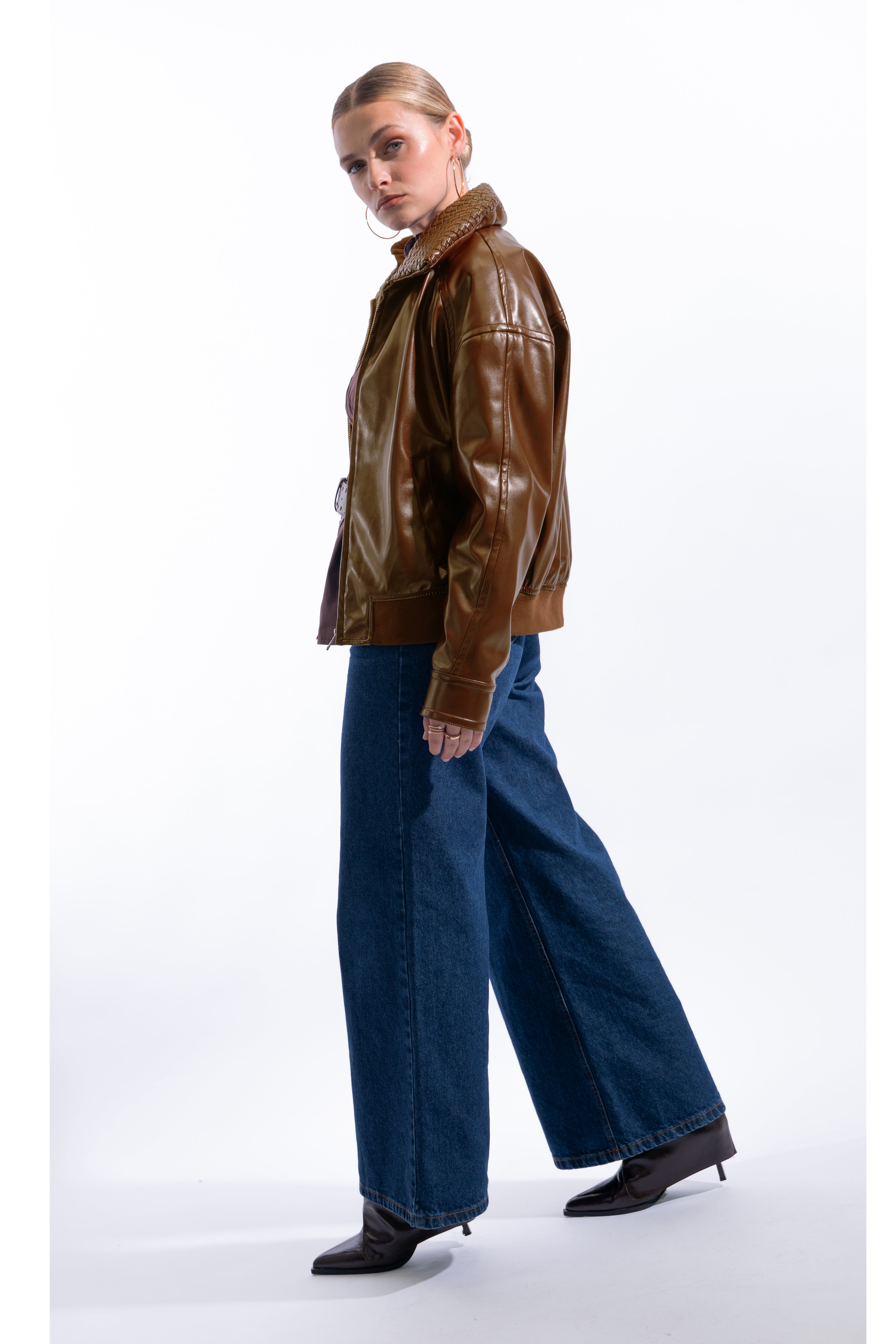 Casaca Leather Cuello Textura - Camel