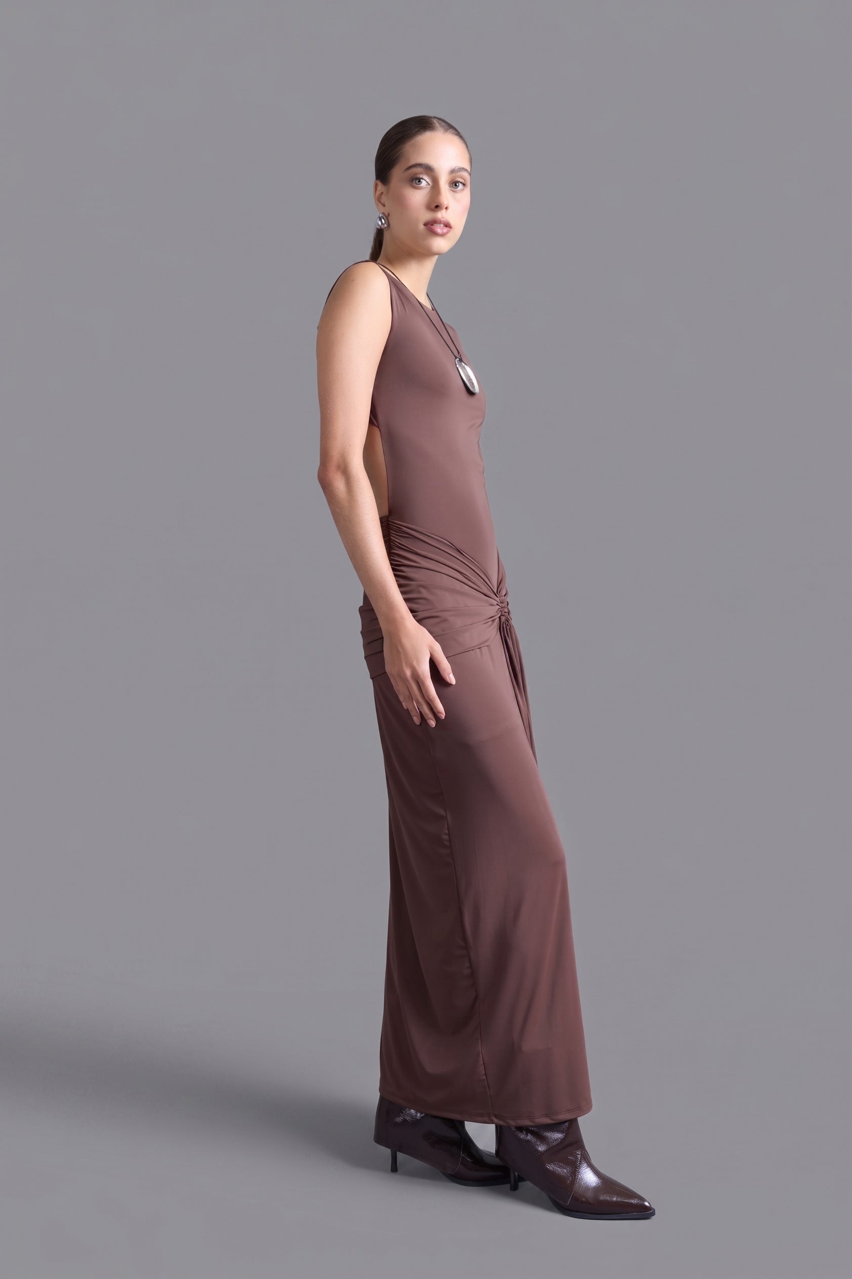 Vestido Drapeado con Caída - Marrón