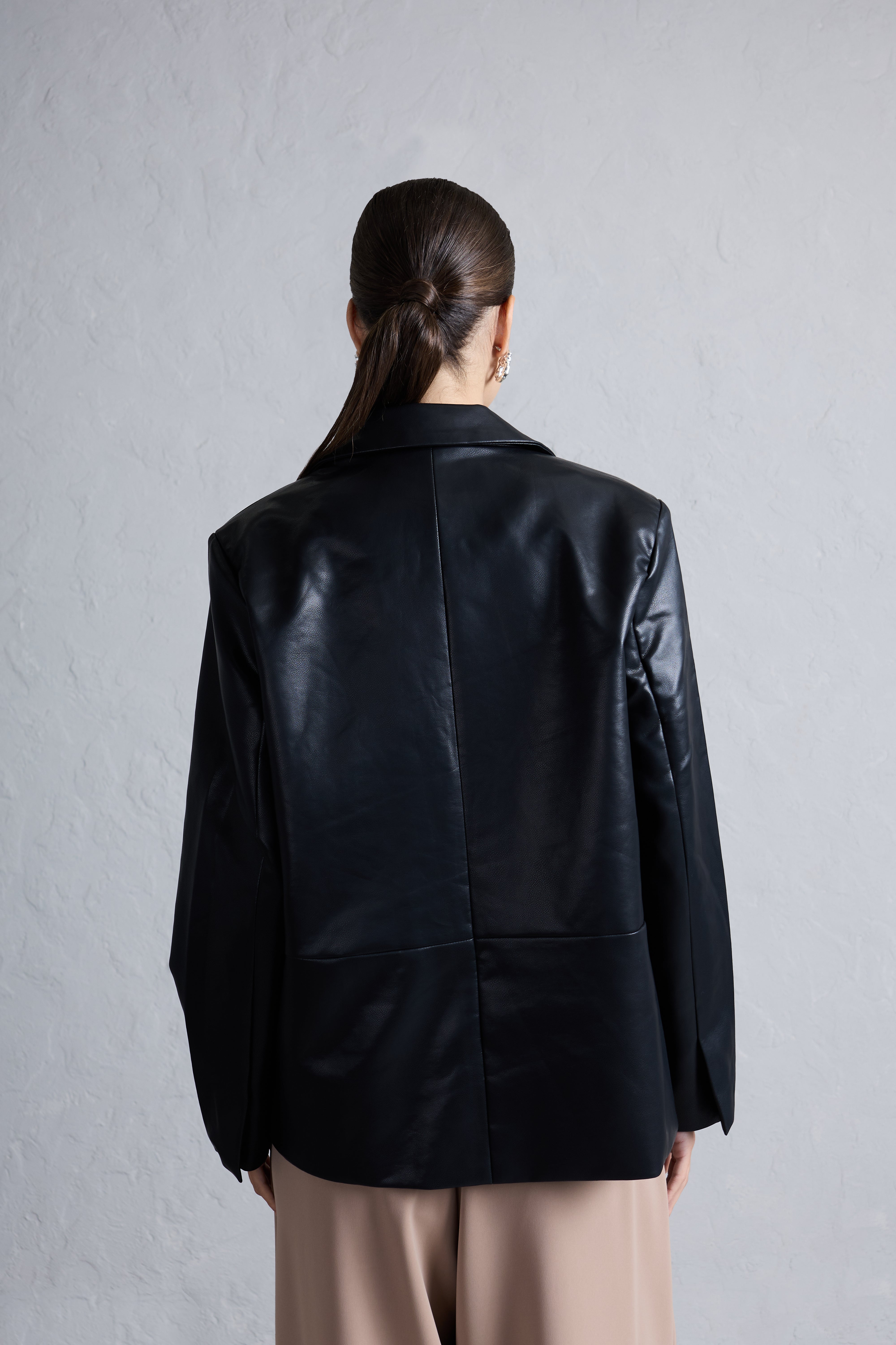 Blazer Leather Oversize - Negro