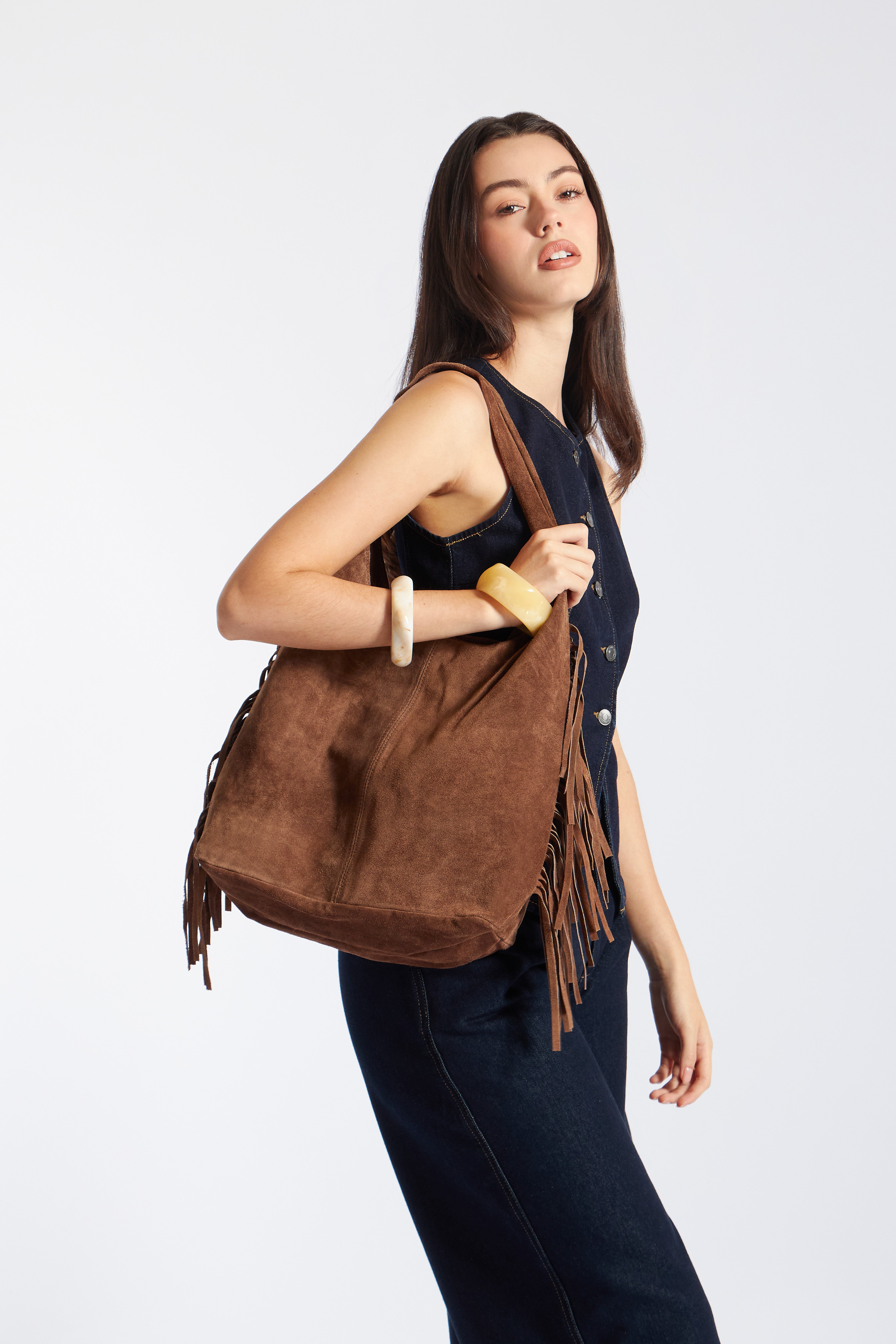 Bolso Grande con Flecos Laterales - Marrón