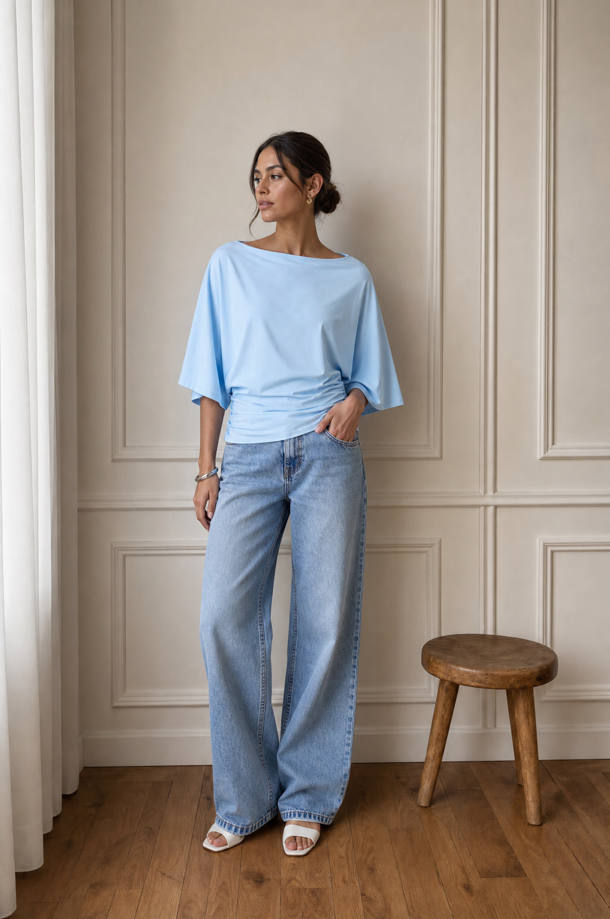Blusa Básica Manga Amplia - Celeste - lifestyle