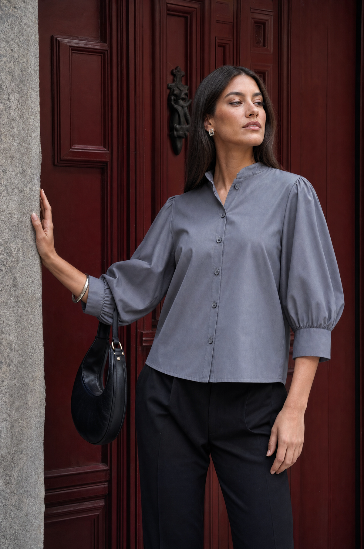 Blusa Manga Abullonada - Plomo - lifestyle