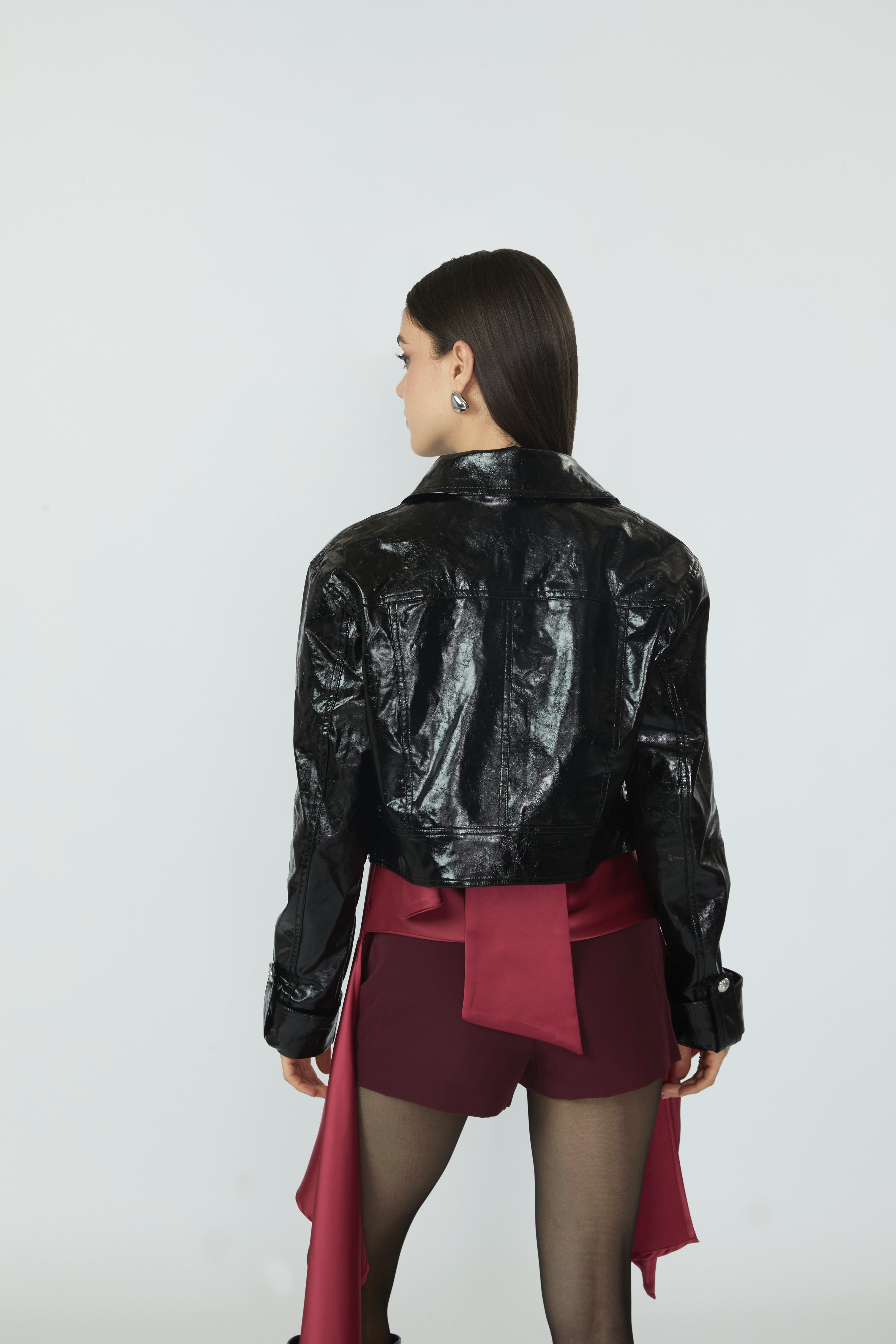 Casaca Leather Crop - Negro