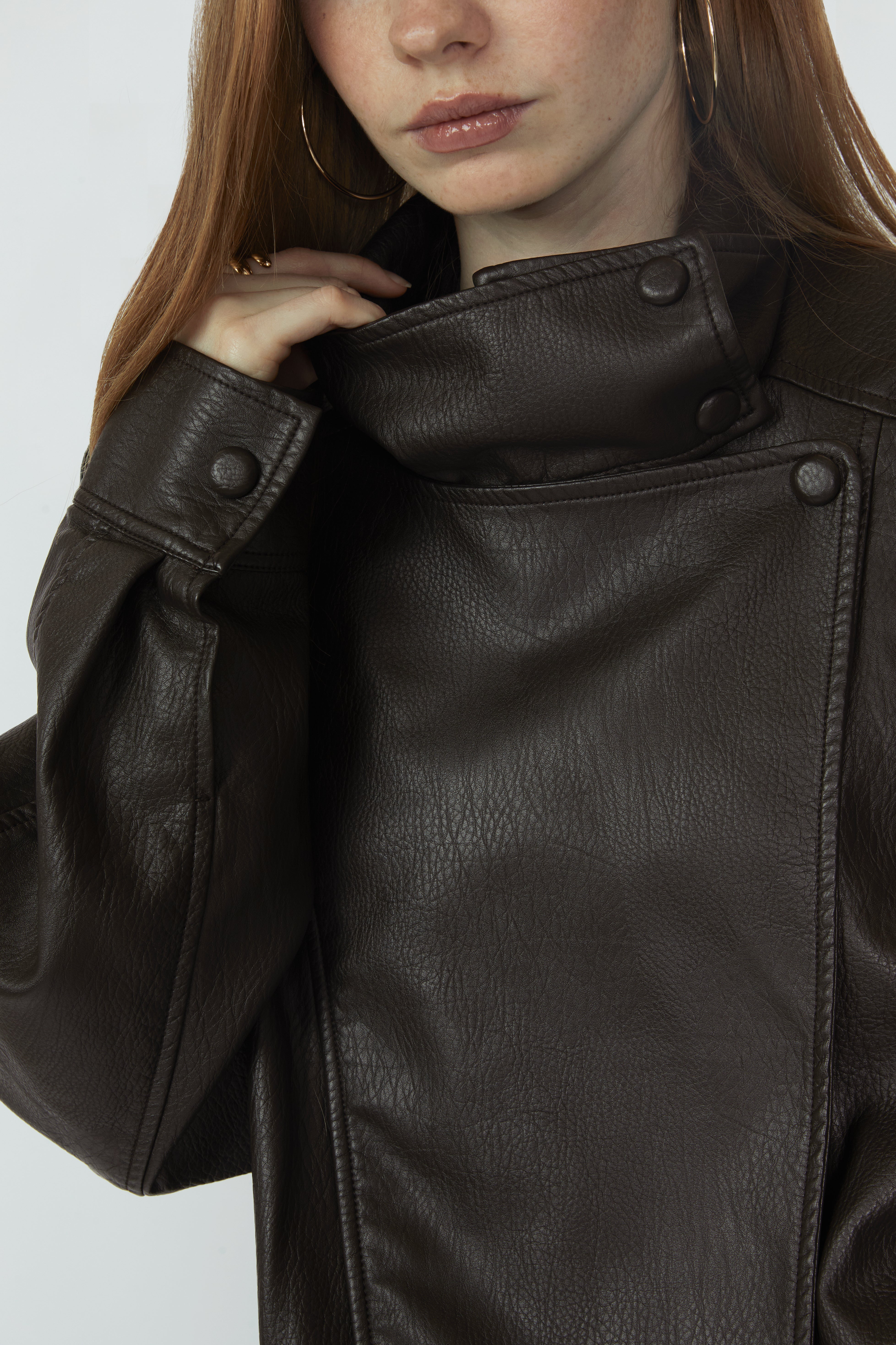 Casaca Leather Solapa - Marrón Oscuro