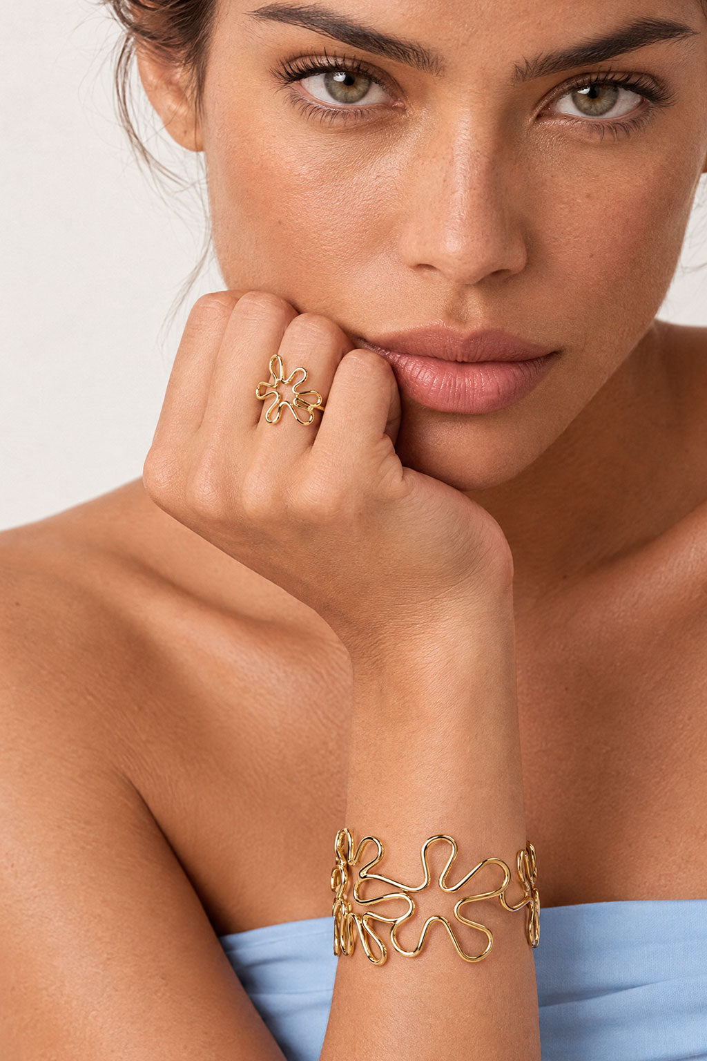 Set Pulsera Floral Varios - foto en modelo 2